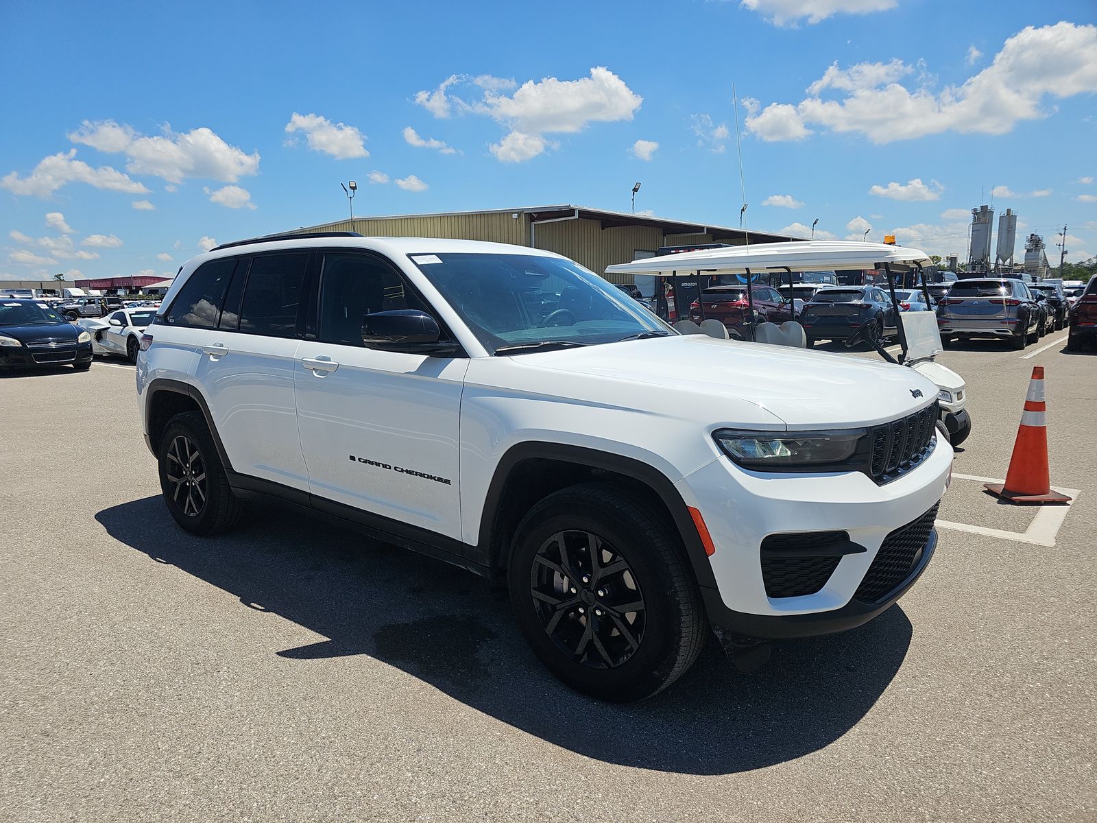 2024 Jeep Grand Cherokee Altitude RWD