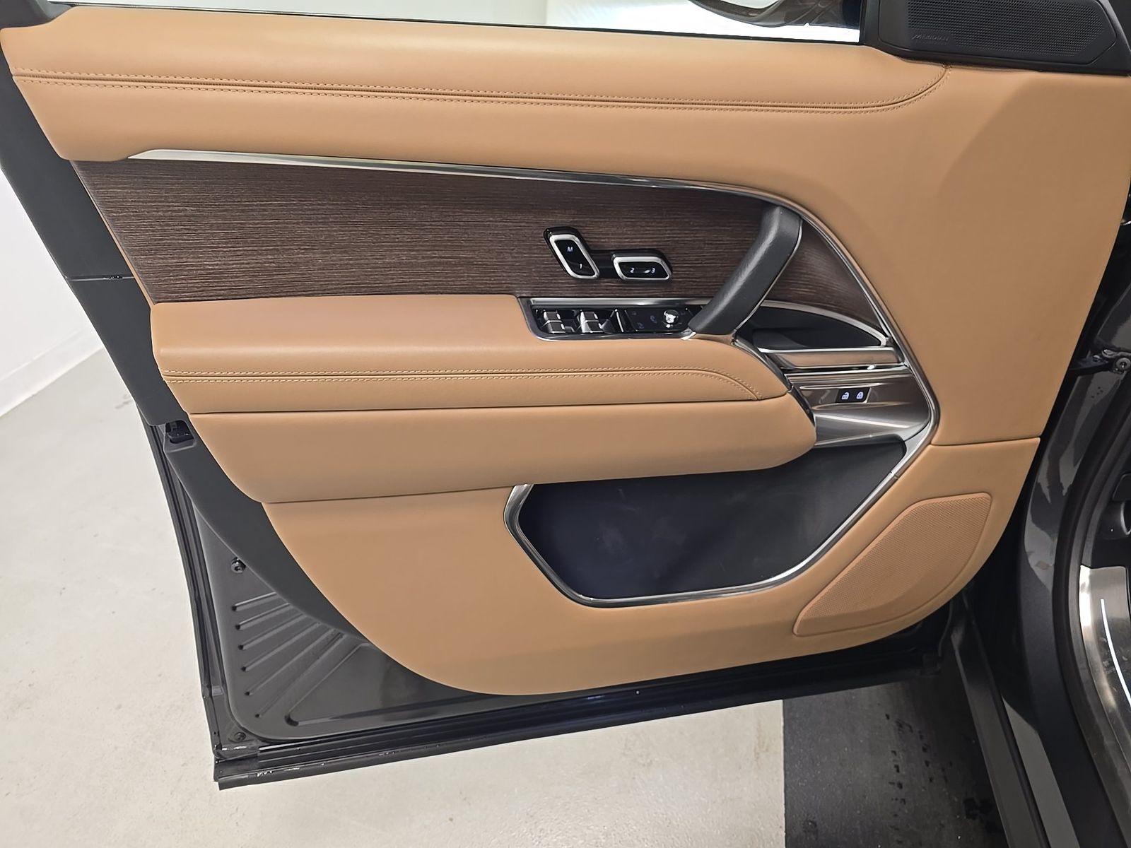 LAND ROVER RANGE ROVER - 10