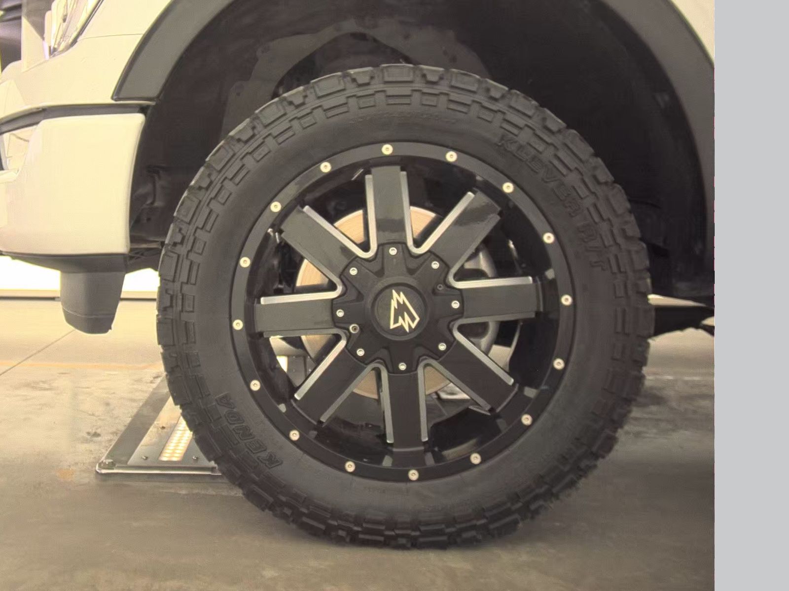 FORD F-150 - 10