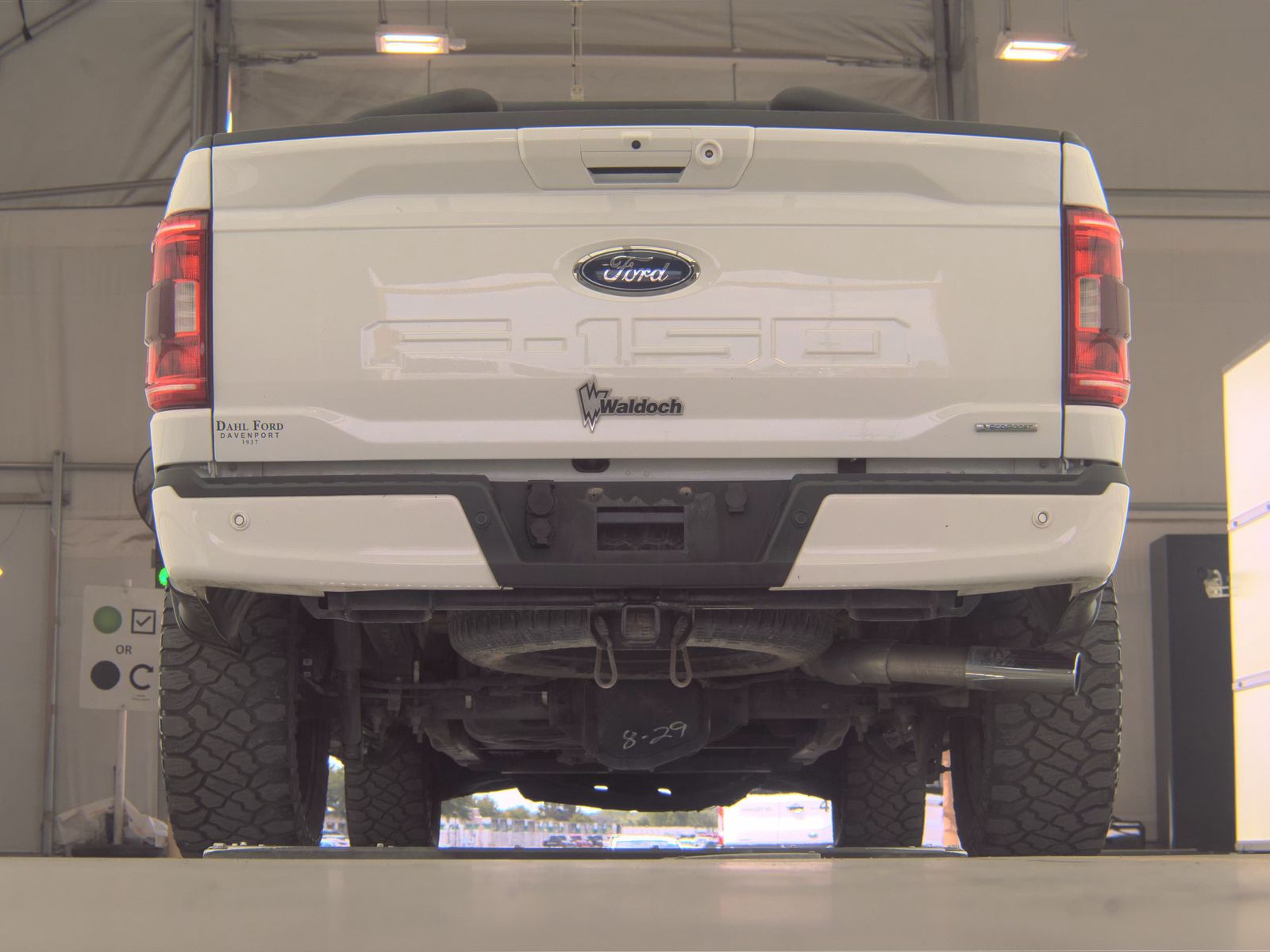 FORD F-150 - 8