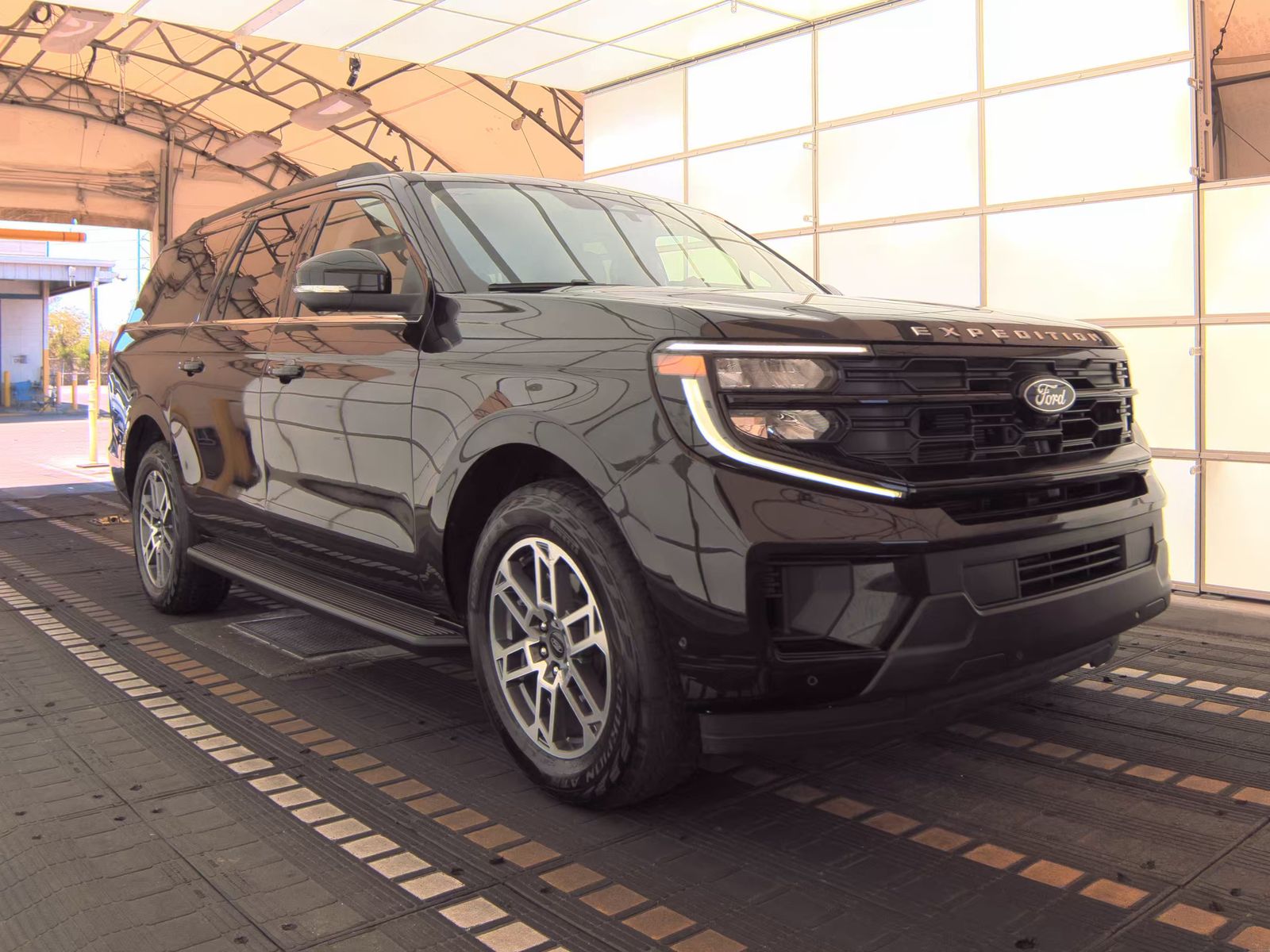 FORD EXPEDITION MAX - 5
