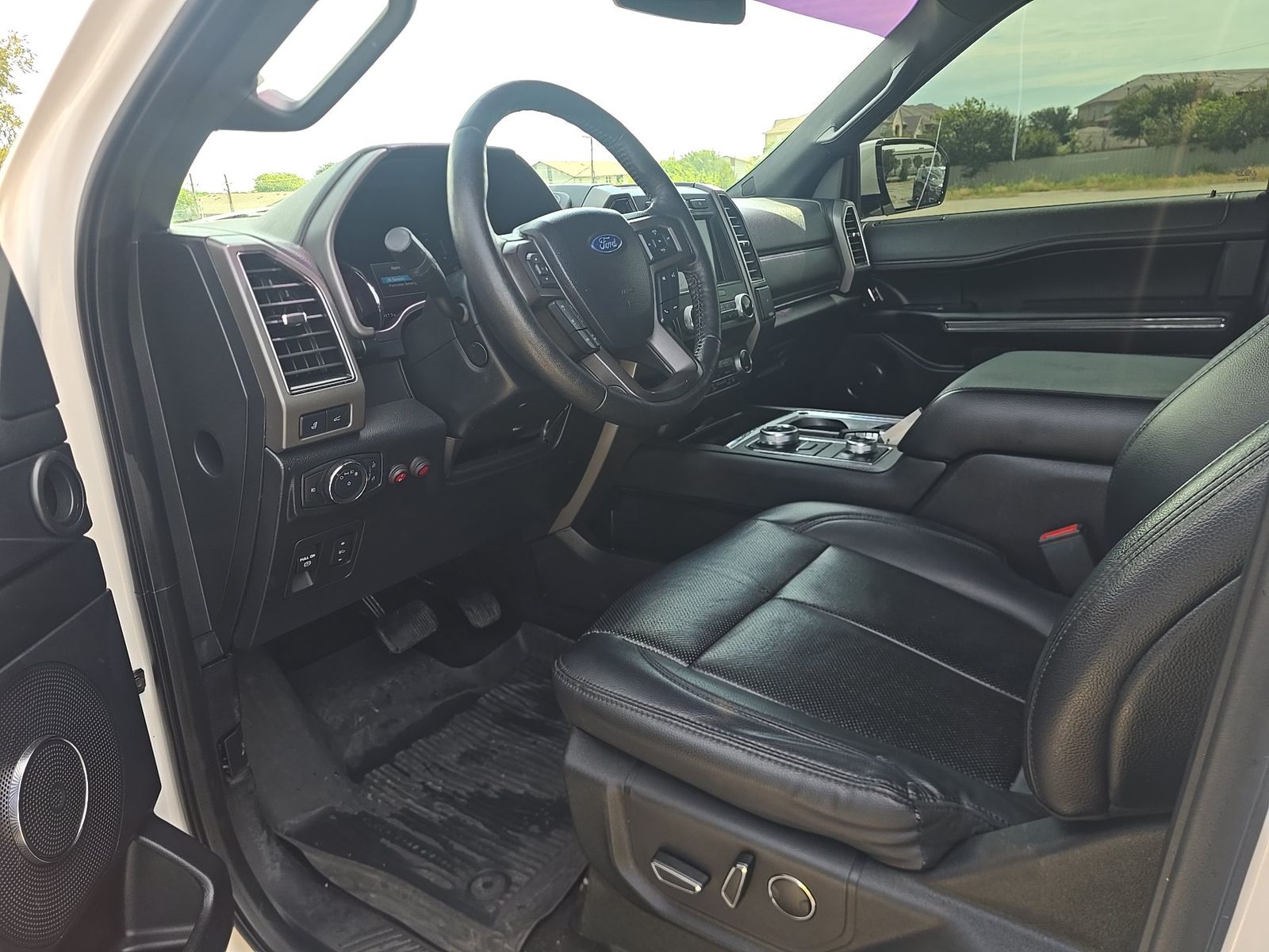 FORD EXPEDITION - 8