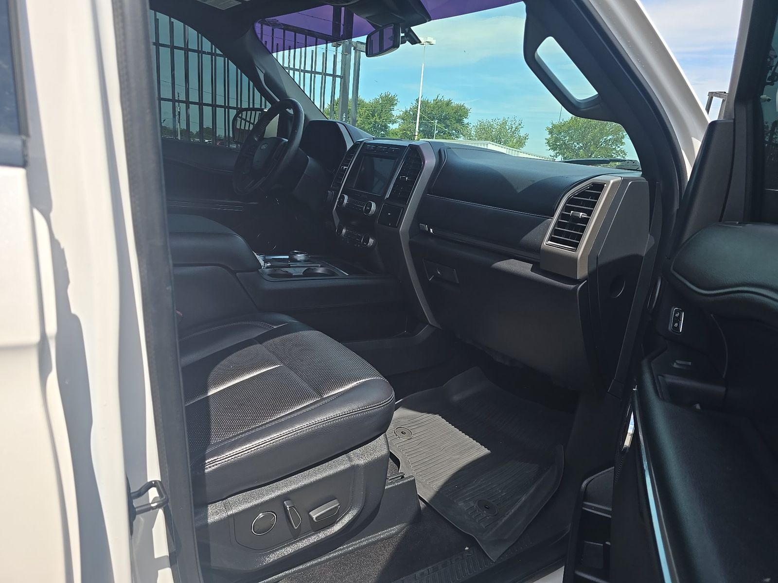 FORD EXPEDITION - 9