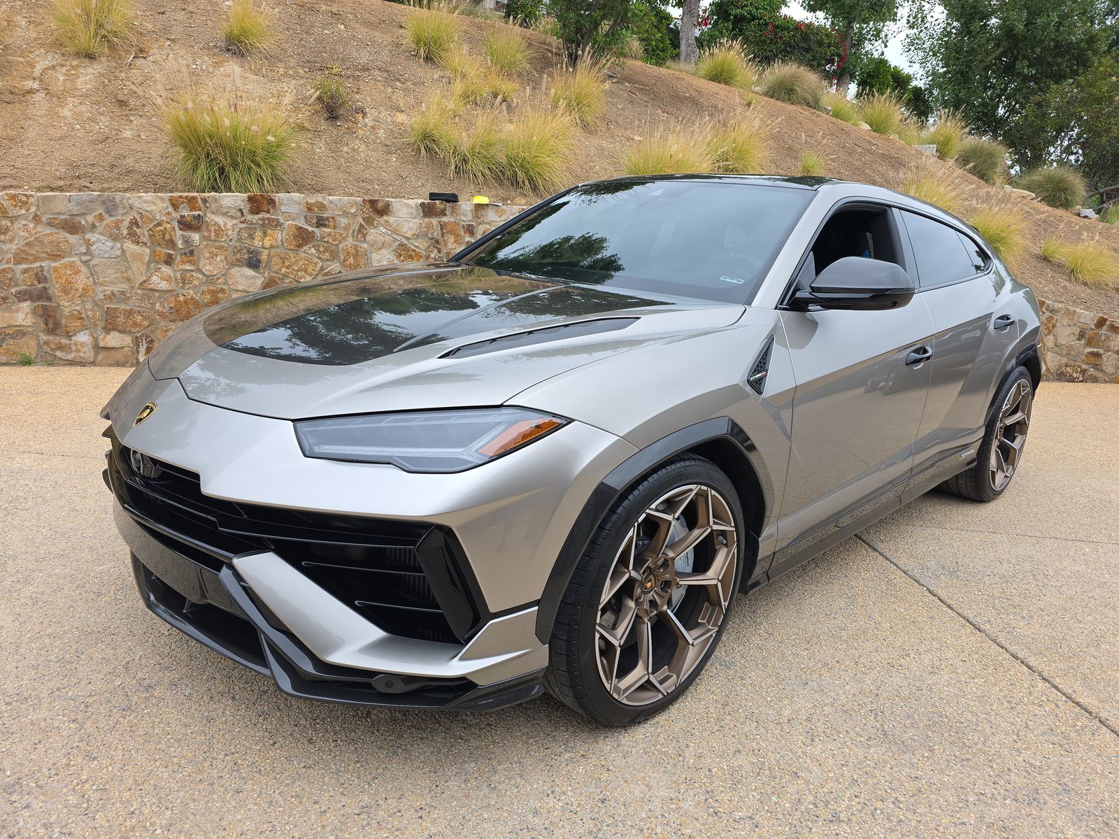 2023 Lamborghini Urus Performante AWD
