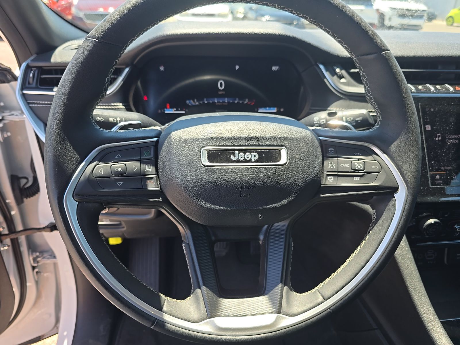 2024 Jeep Grand Cherokee Altitude RWD