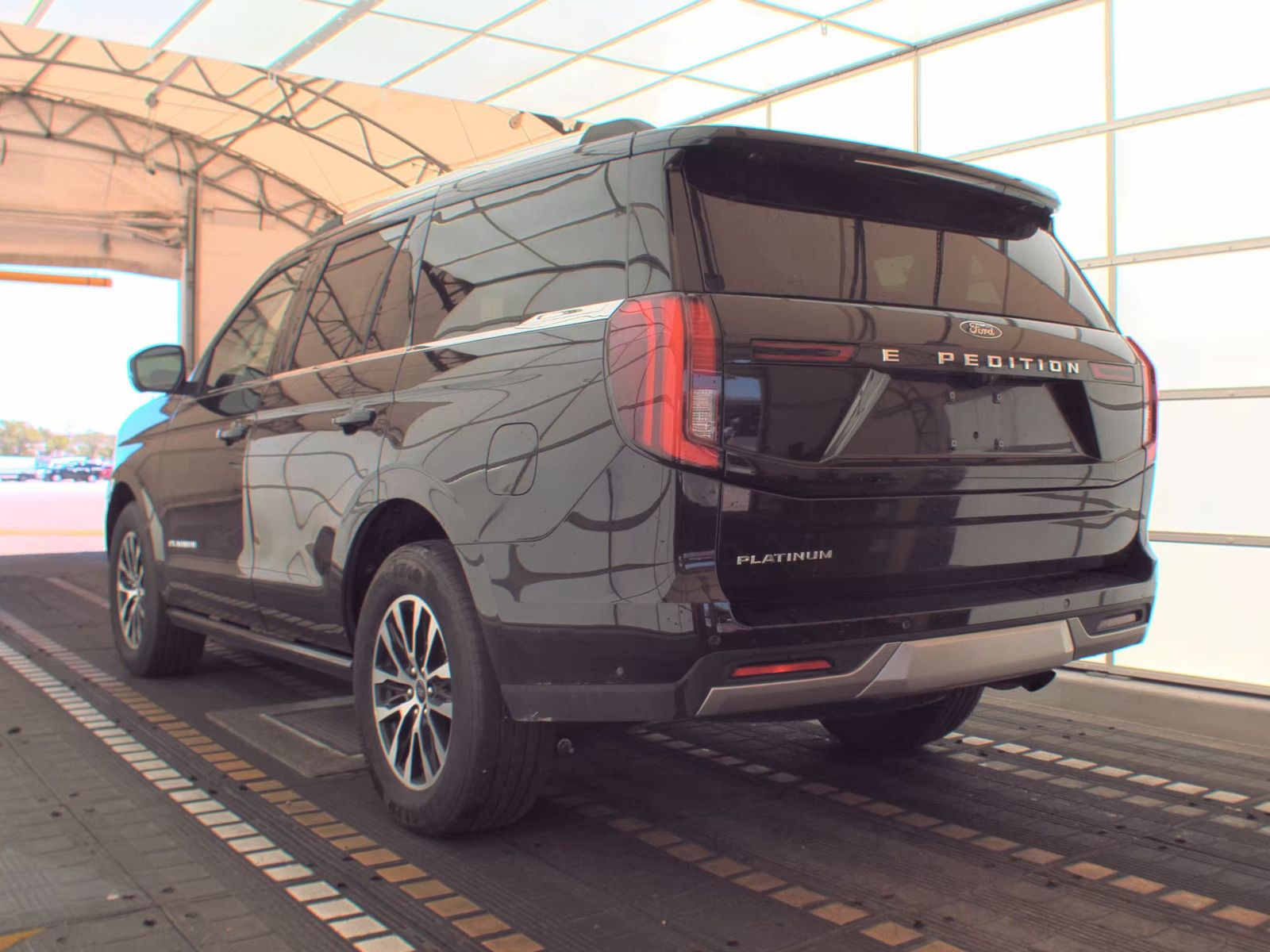 FORD EXPEDITION - 9