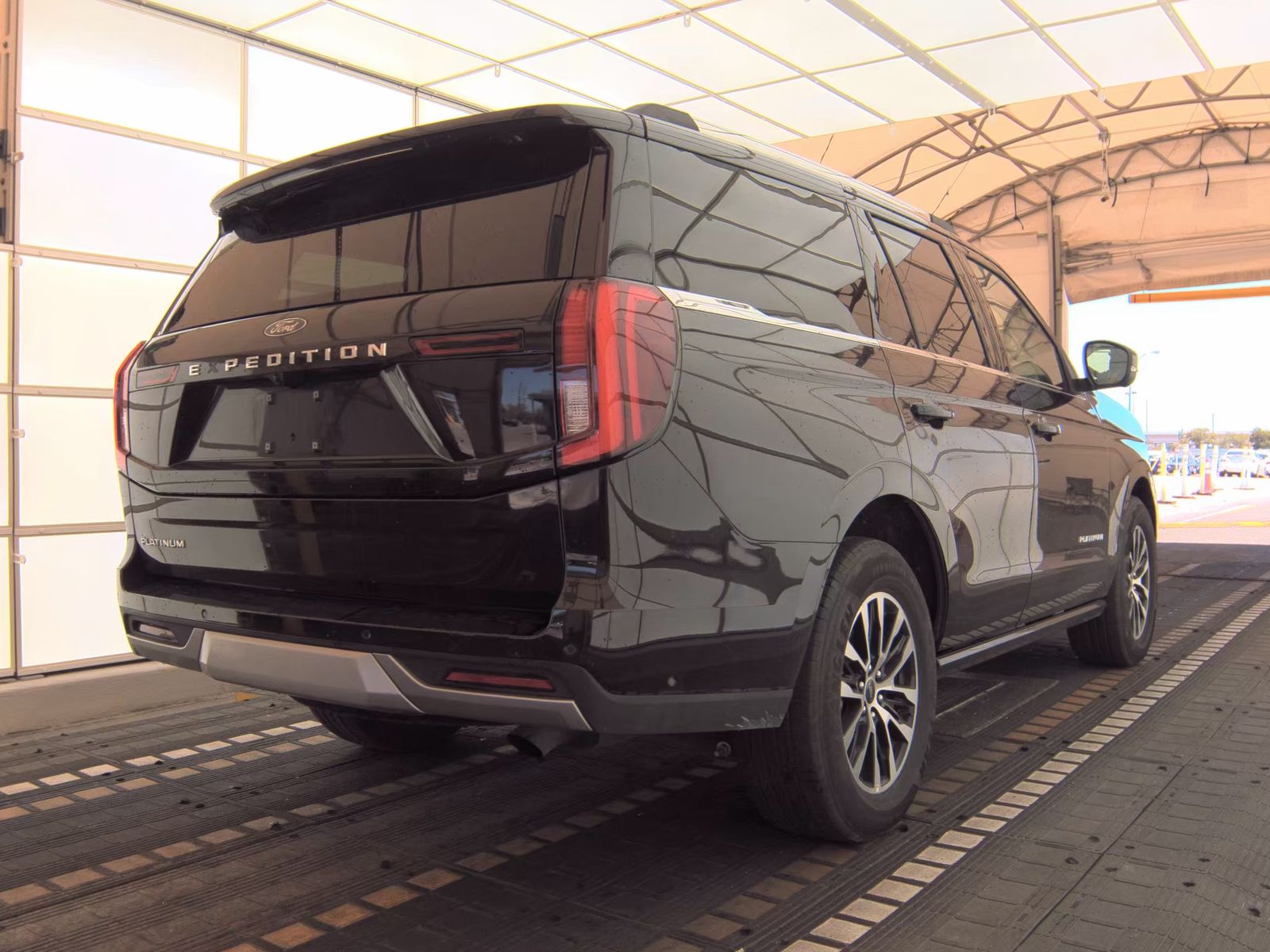 FORD EXPEDITION - 6