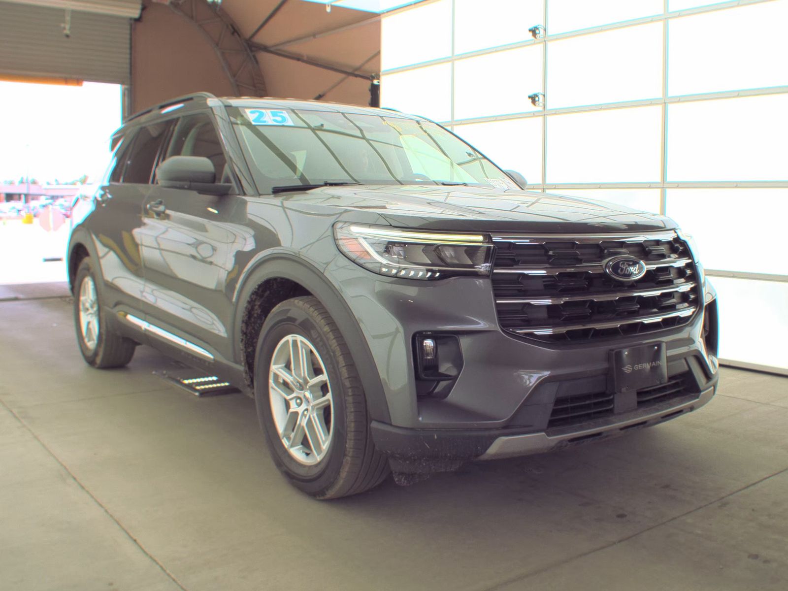 FORD EXPLORER - 5