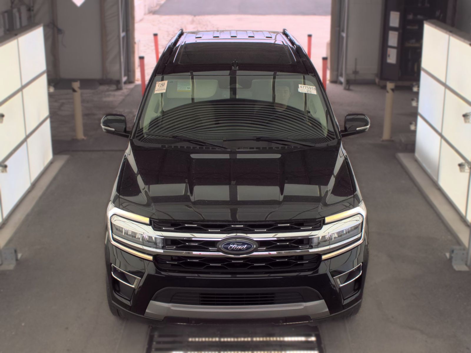 FORD EXPEDITION - 3