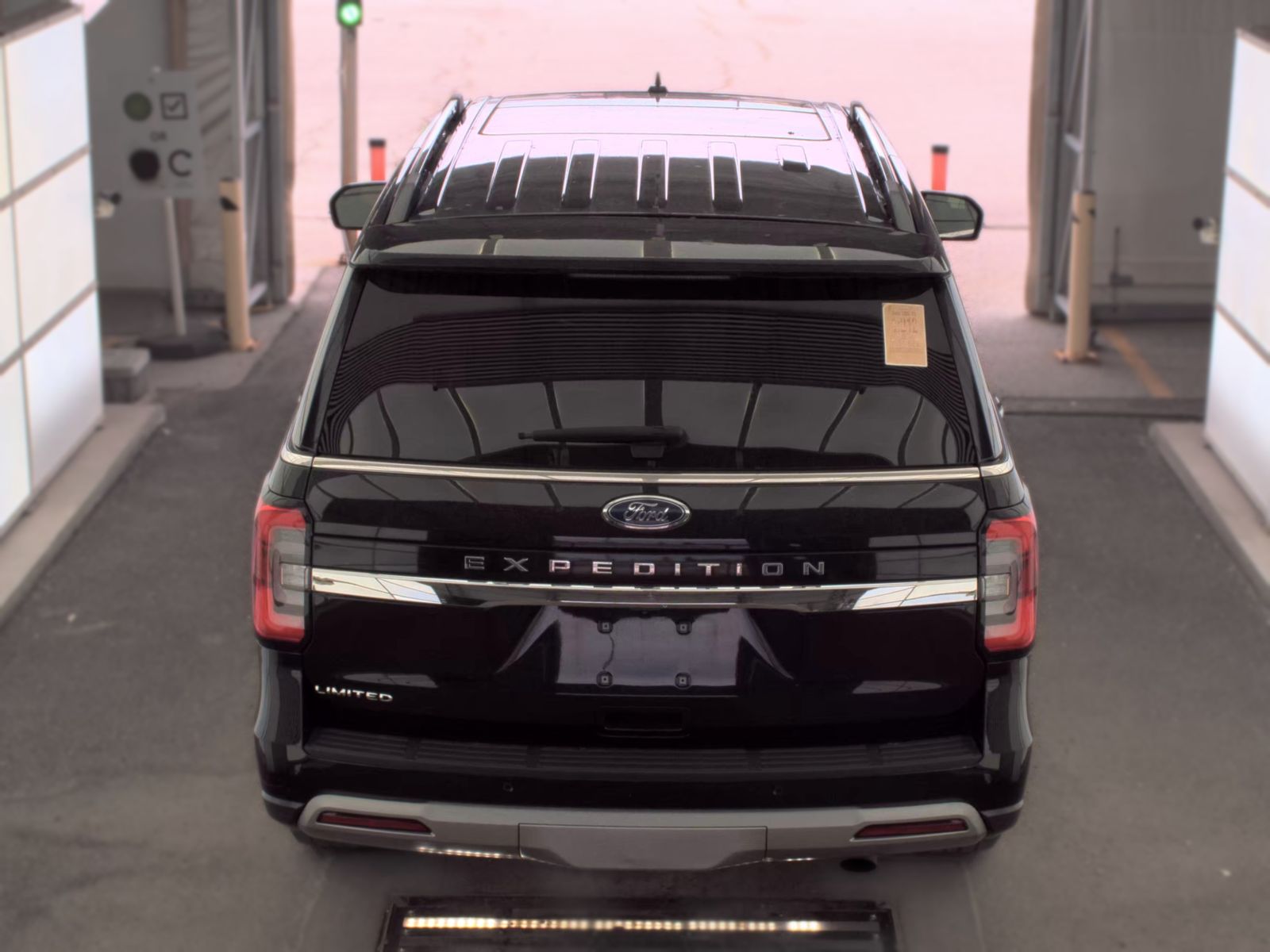 FORD EXPEDITION - 7