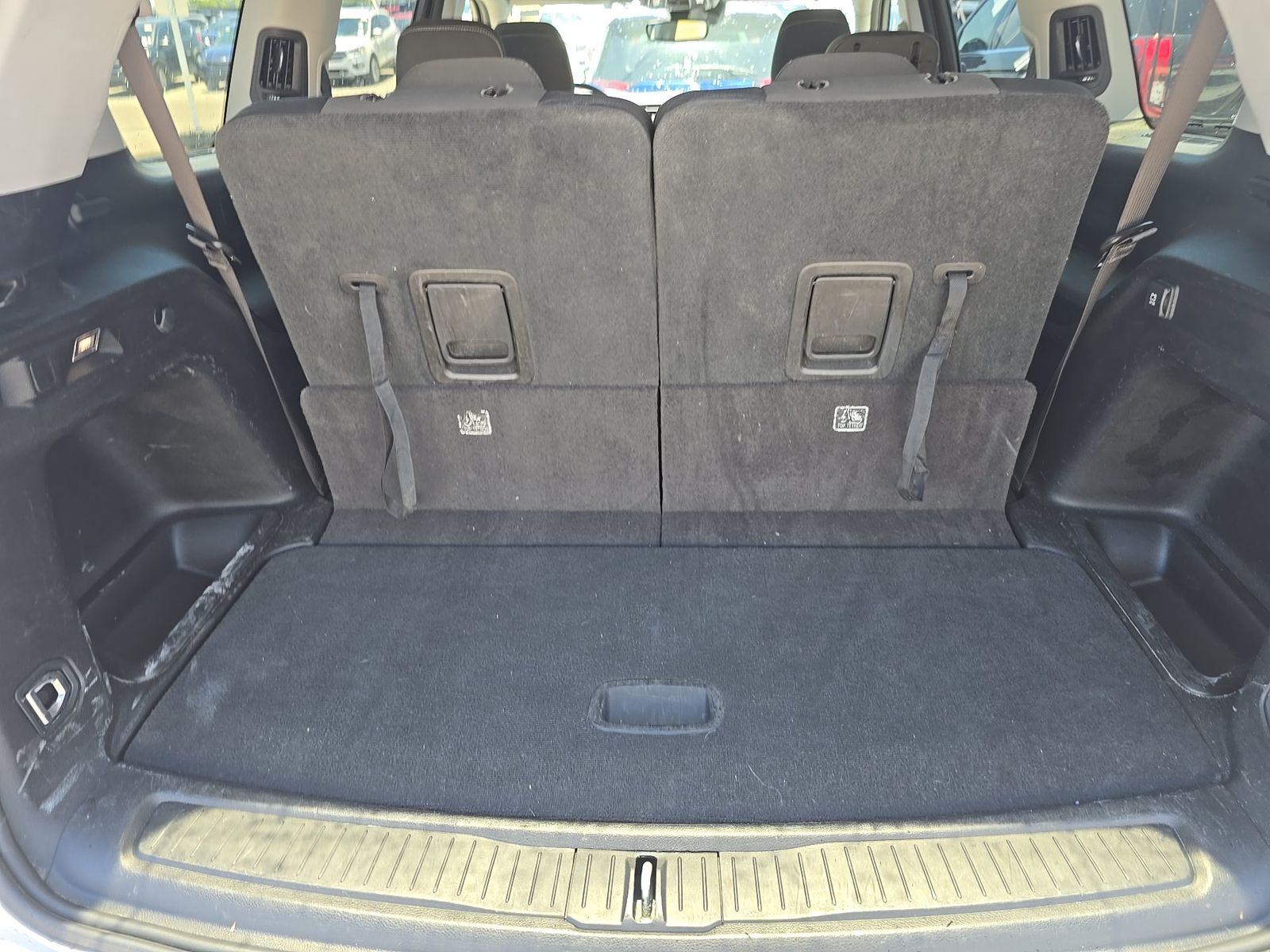 2023 Jeep Grand Cherokee L Laredo RWD