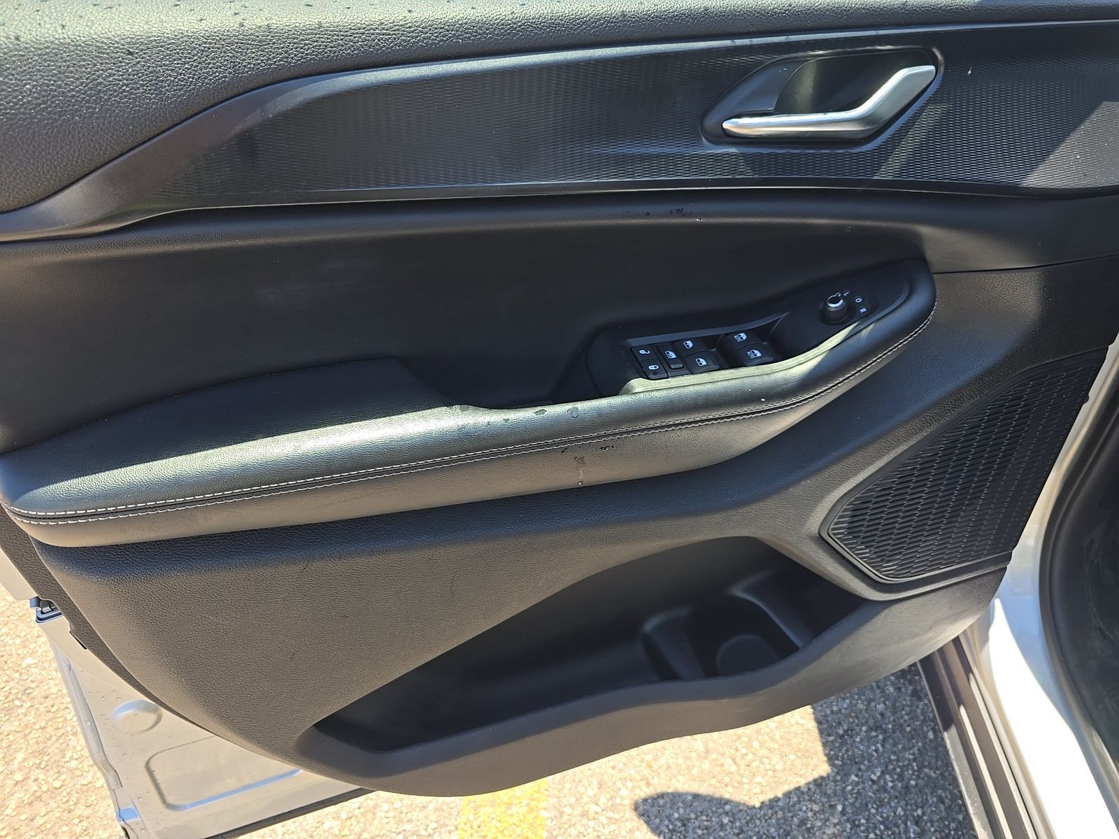 2023 Jeep Grand Cherokee L Laredo RWD