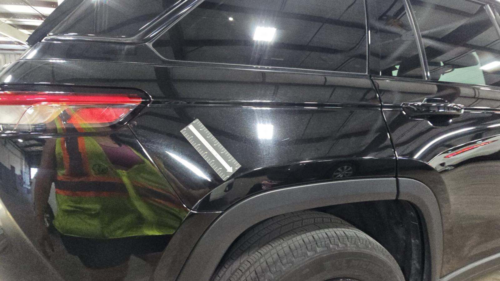 2024 Jeep Grand Cherokee Altitude RWD