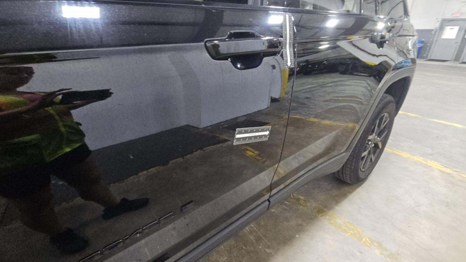 2024 Jeep Grand Cherokee Altitude RWD