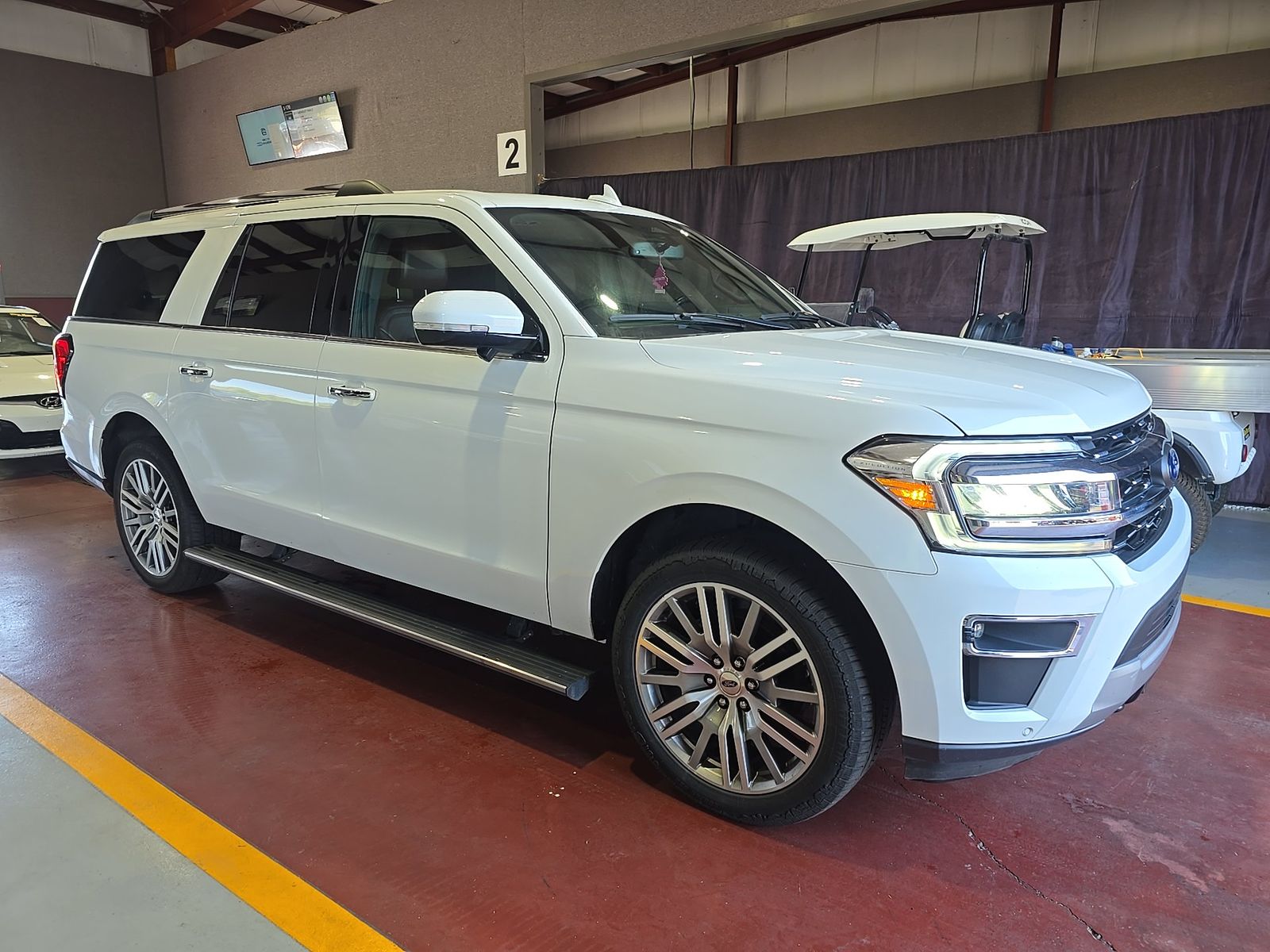 FORD EXPEDITION MAX - 4