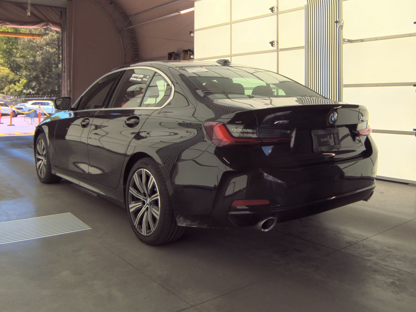 2025 BMW 3 Series 330i xDrive AWD