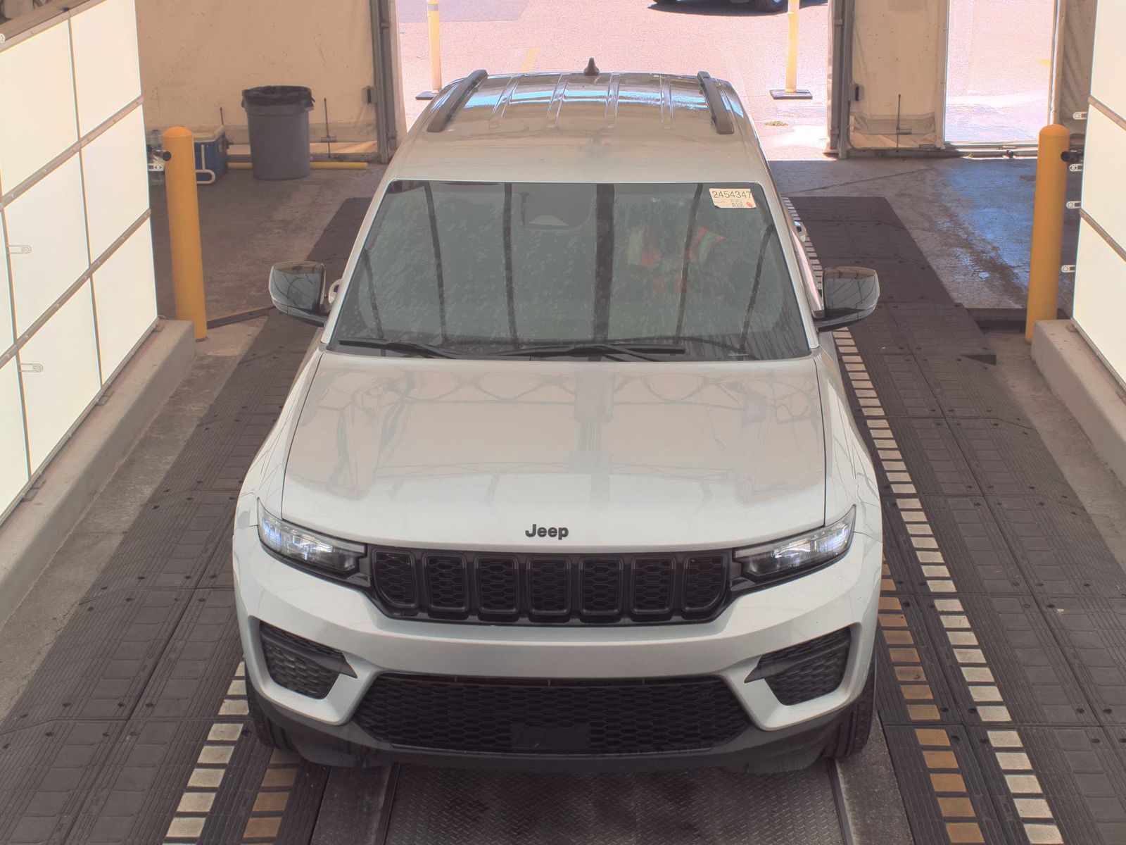 2024 Jeep Grand Cherokee Altitude AWD