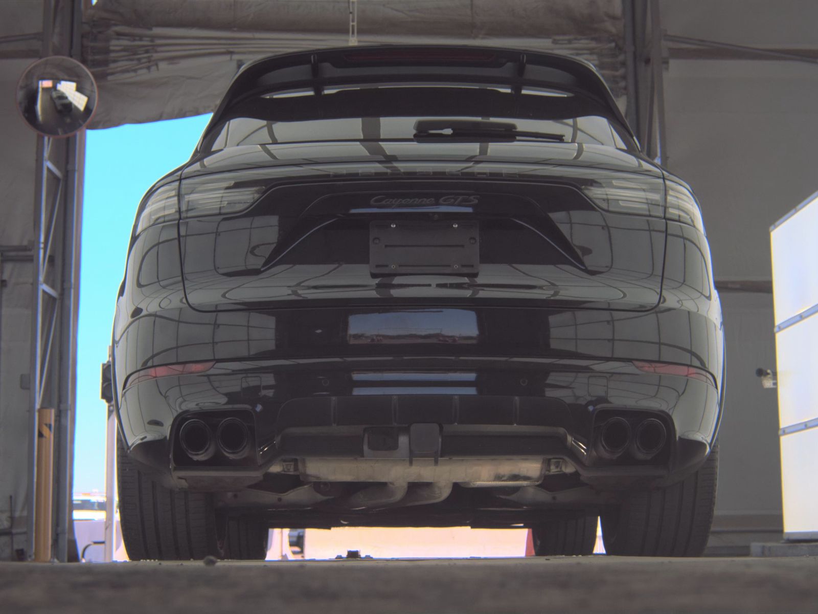 PORSCHE CAYENNE - 8
