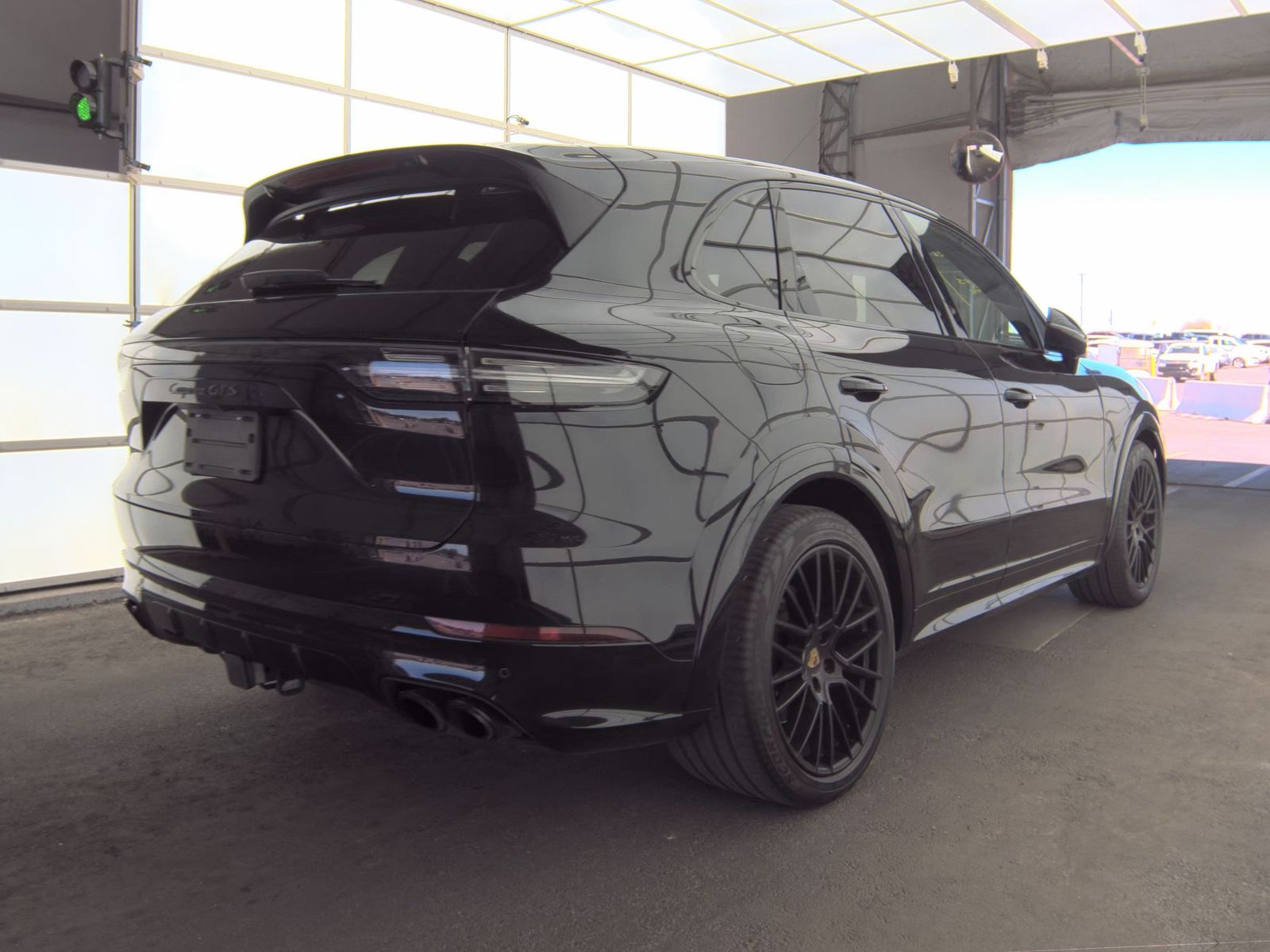 PORSCHE CAYENNE - 6