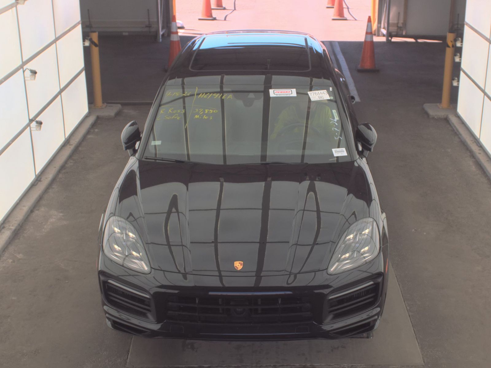 PORSCHE CAYENNE - 3