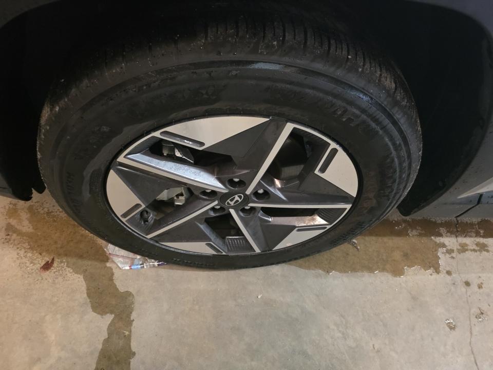 HYUNDAI TUCSON - 9