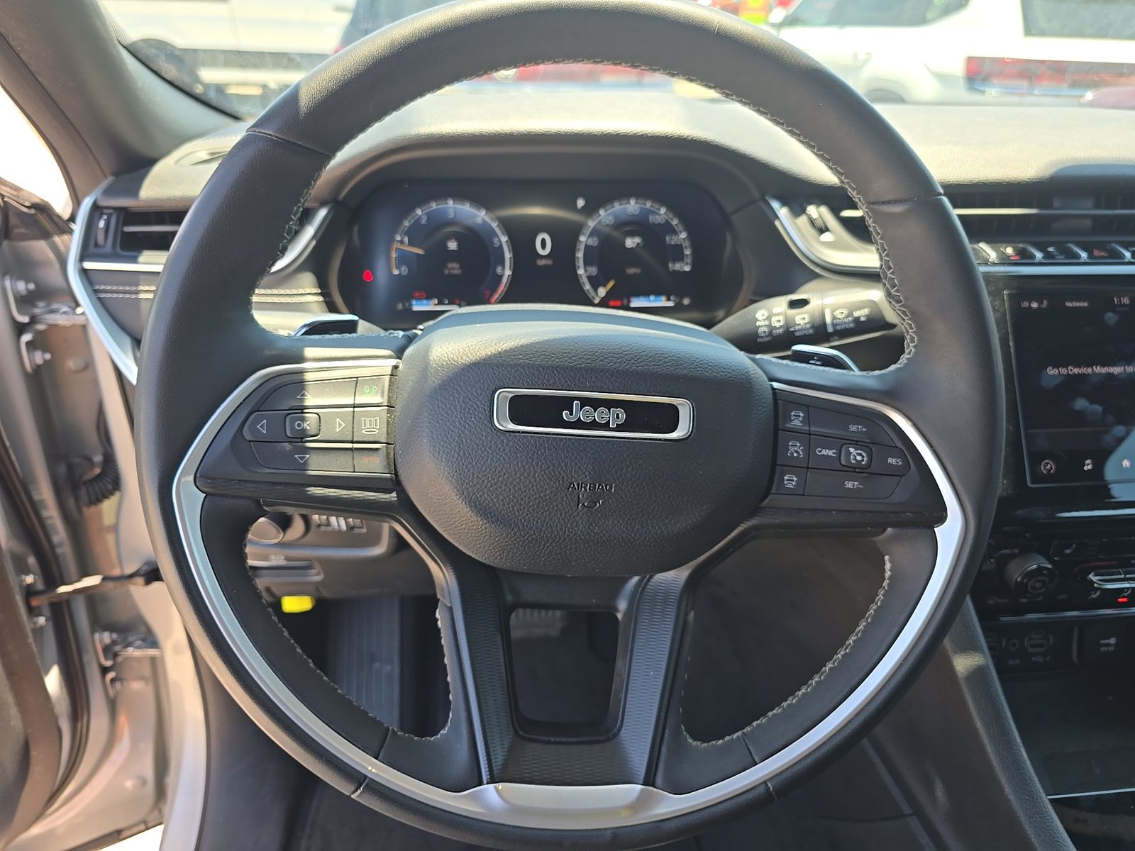 2024 Jeep Grand Cherokee Altitude AWD