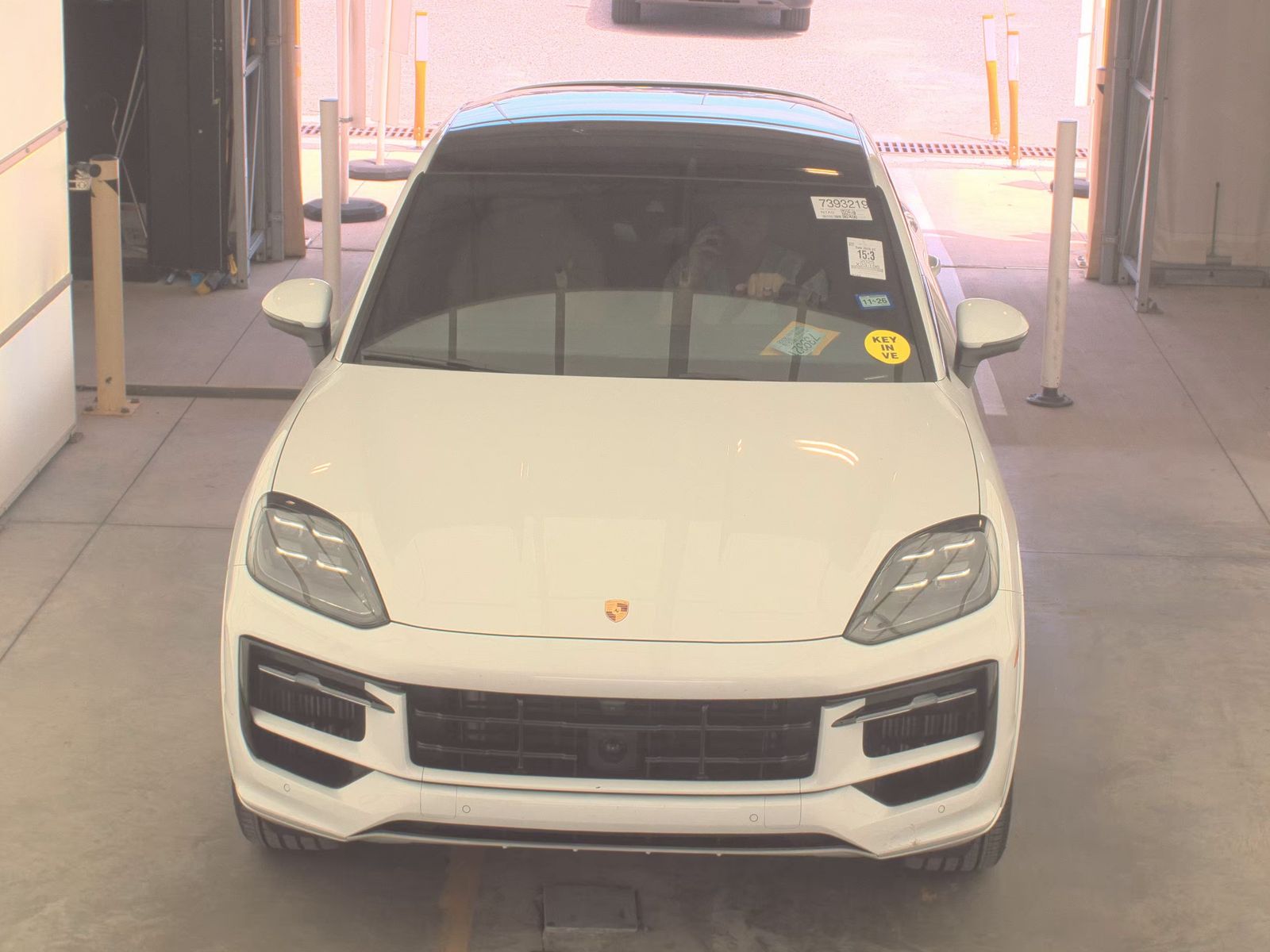 PORSCHE CAYENNE - 3