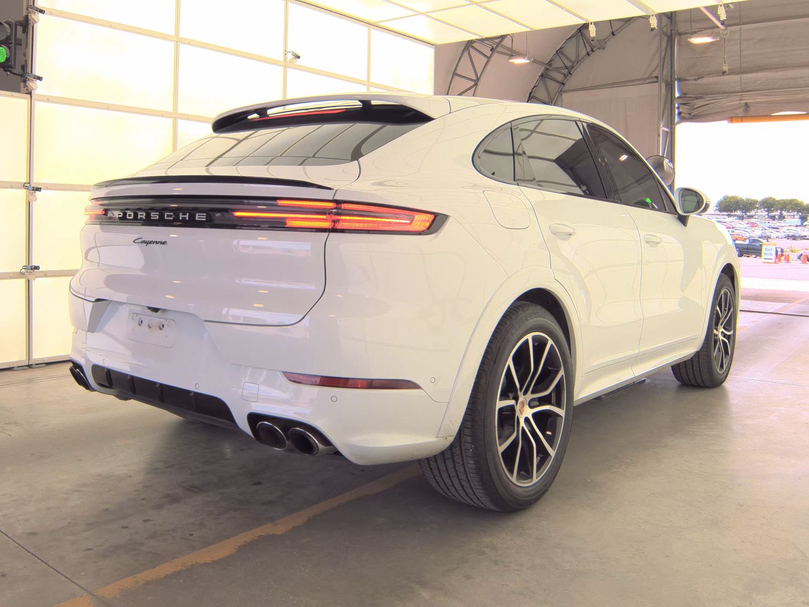 PORSCHE CAYENNE - 6