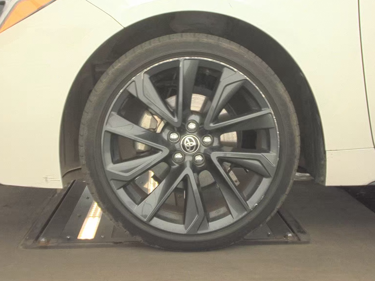 TOYOTA COROLLA - 10