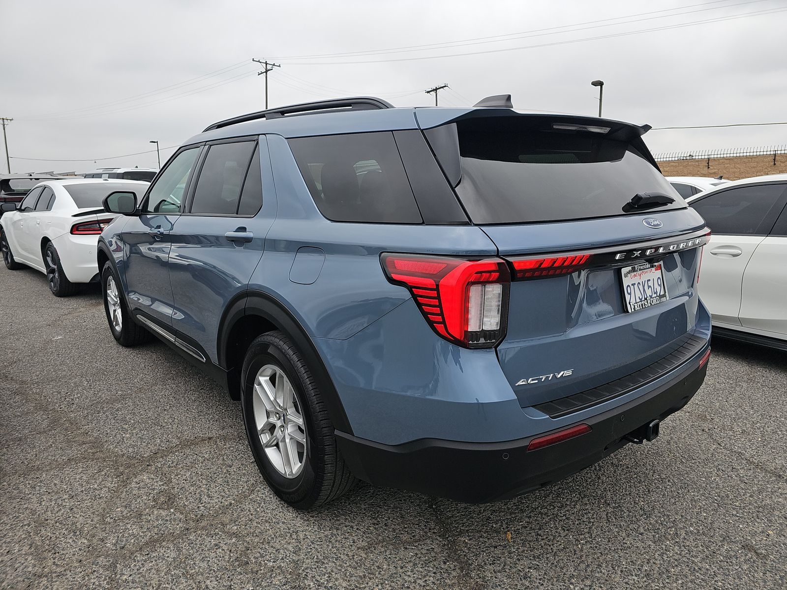 FORD EXPLORER - 7