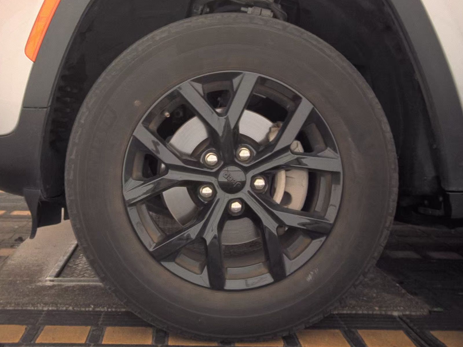 2024 Jeep Grand Cherokee Altitude AWD