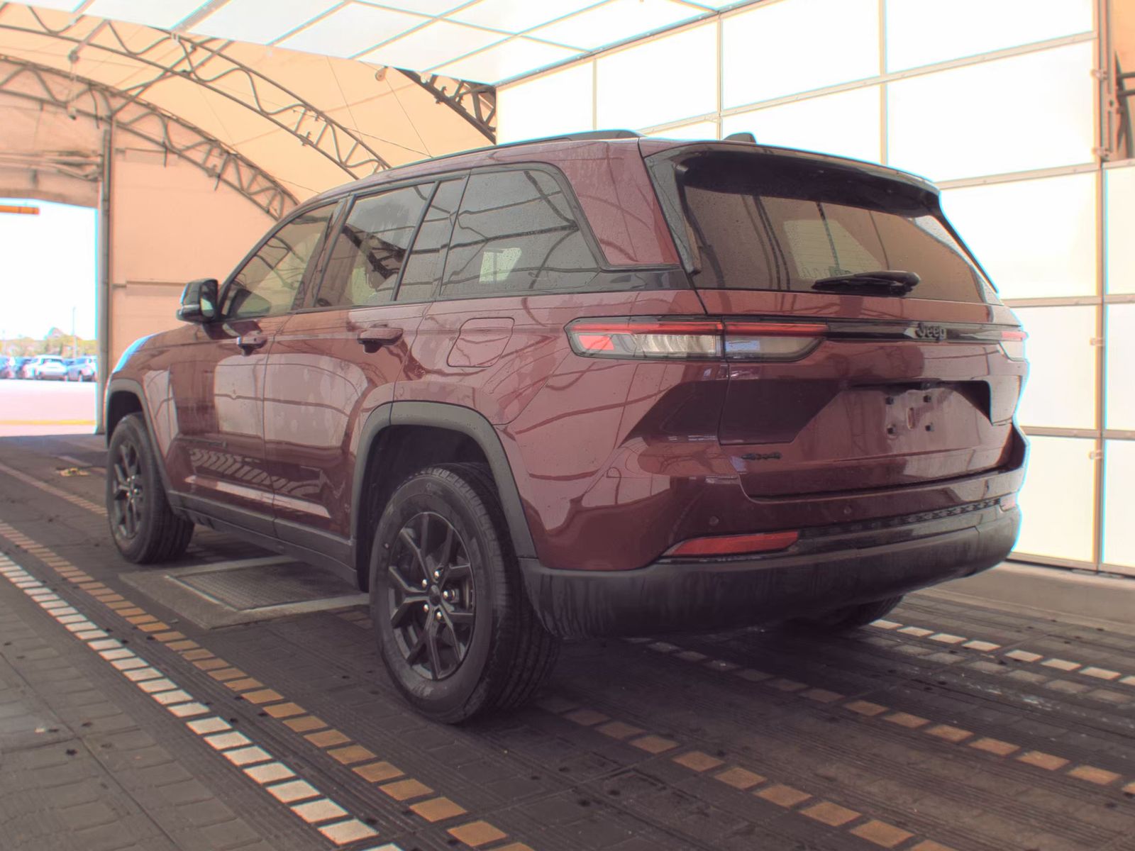 2024 Jeep Grand Cherokee Altitude AWD