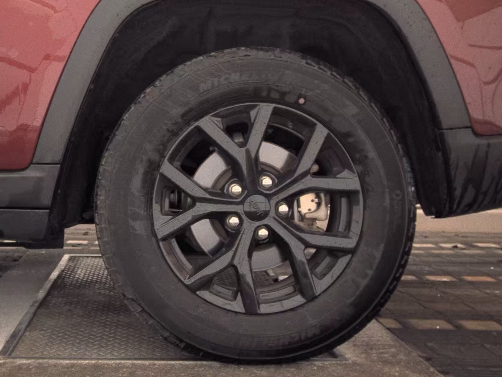 2024 Jeep Grand Cherokee Altitude AWD
