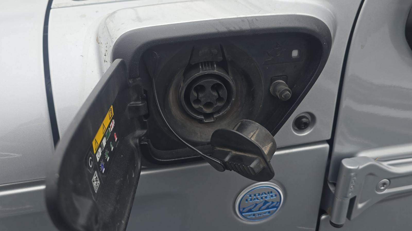2023 Jeep Wrangler 4xe Sahara AWD
