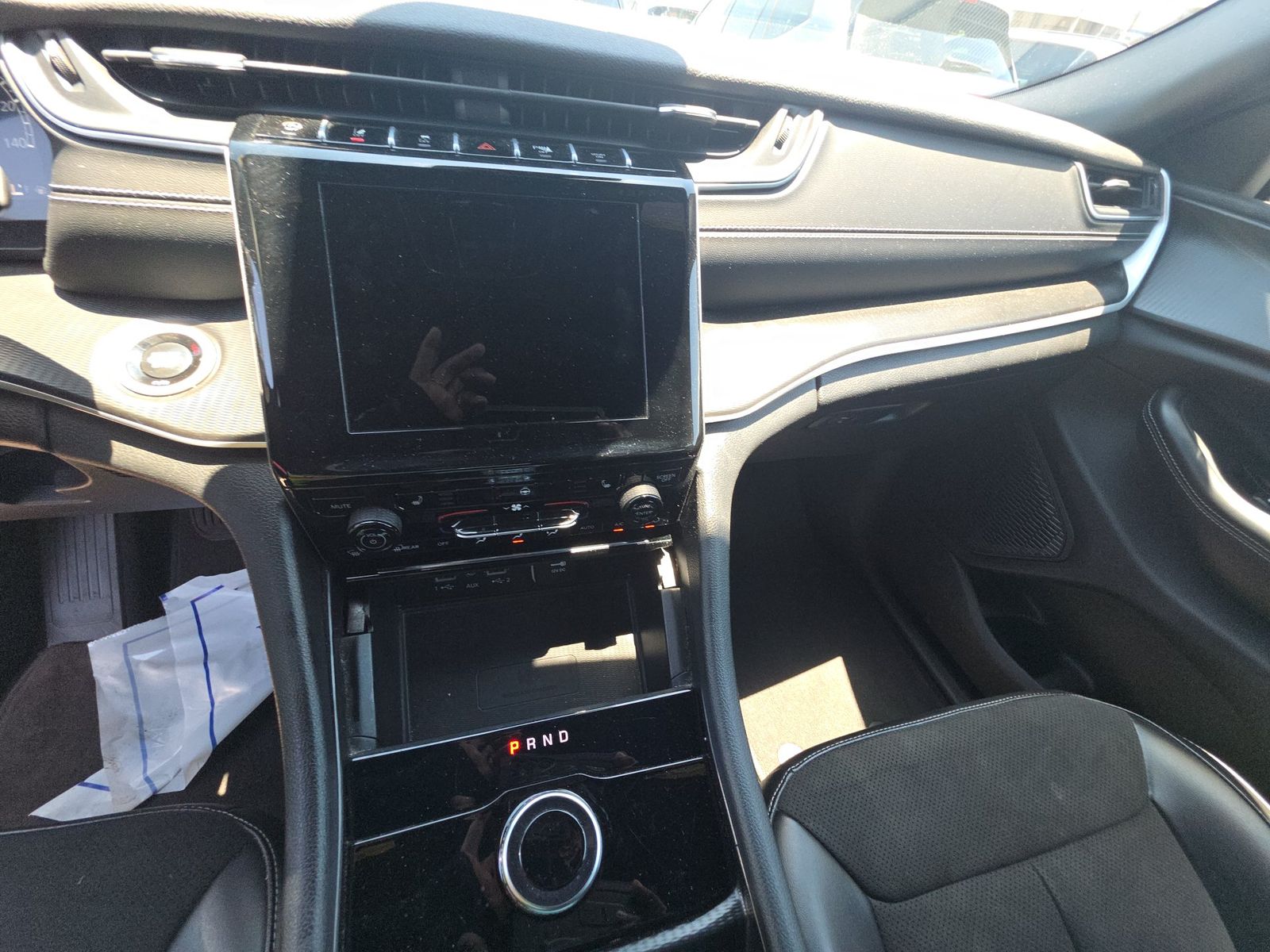 2024 Jeep Grand Cherokee Altitude AWD