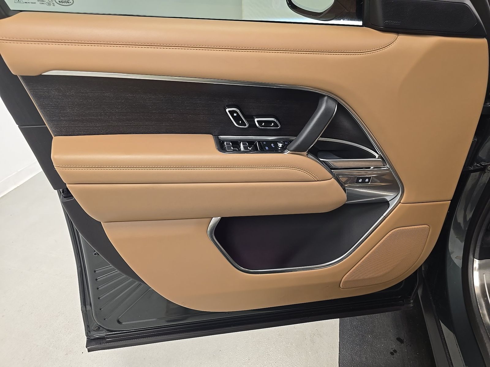 LAND ROVER RANGE ROVER - 10