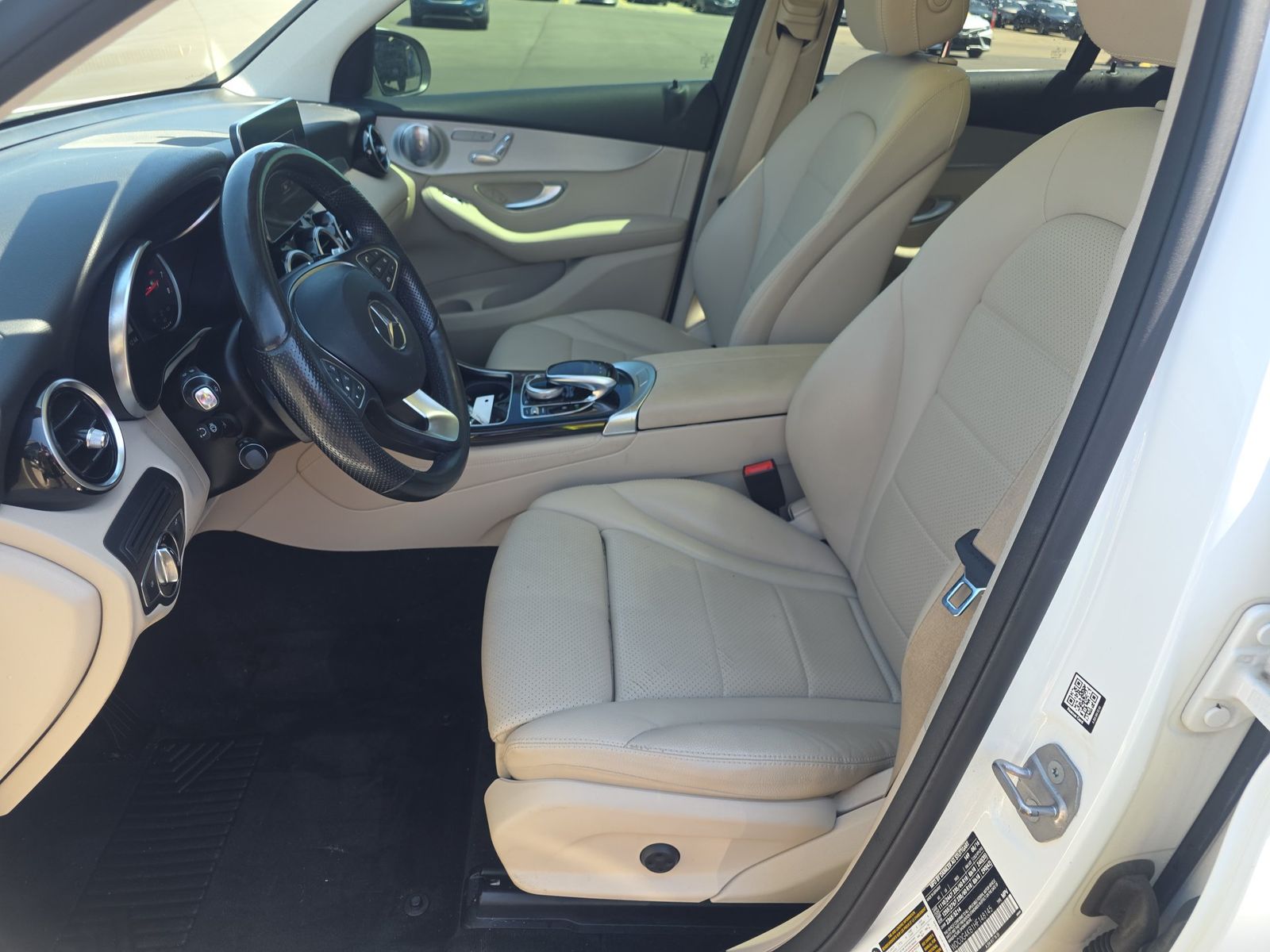2017 Mercedes-Benz GLC GLC 300 AWD