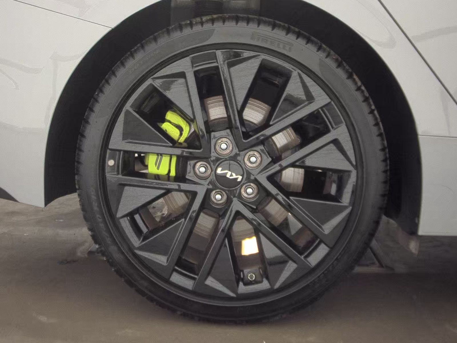 2025 Kia K5 GT FWD