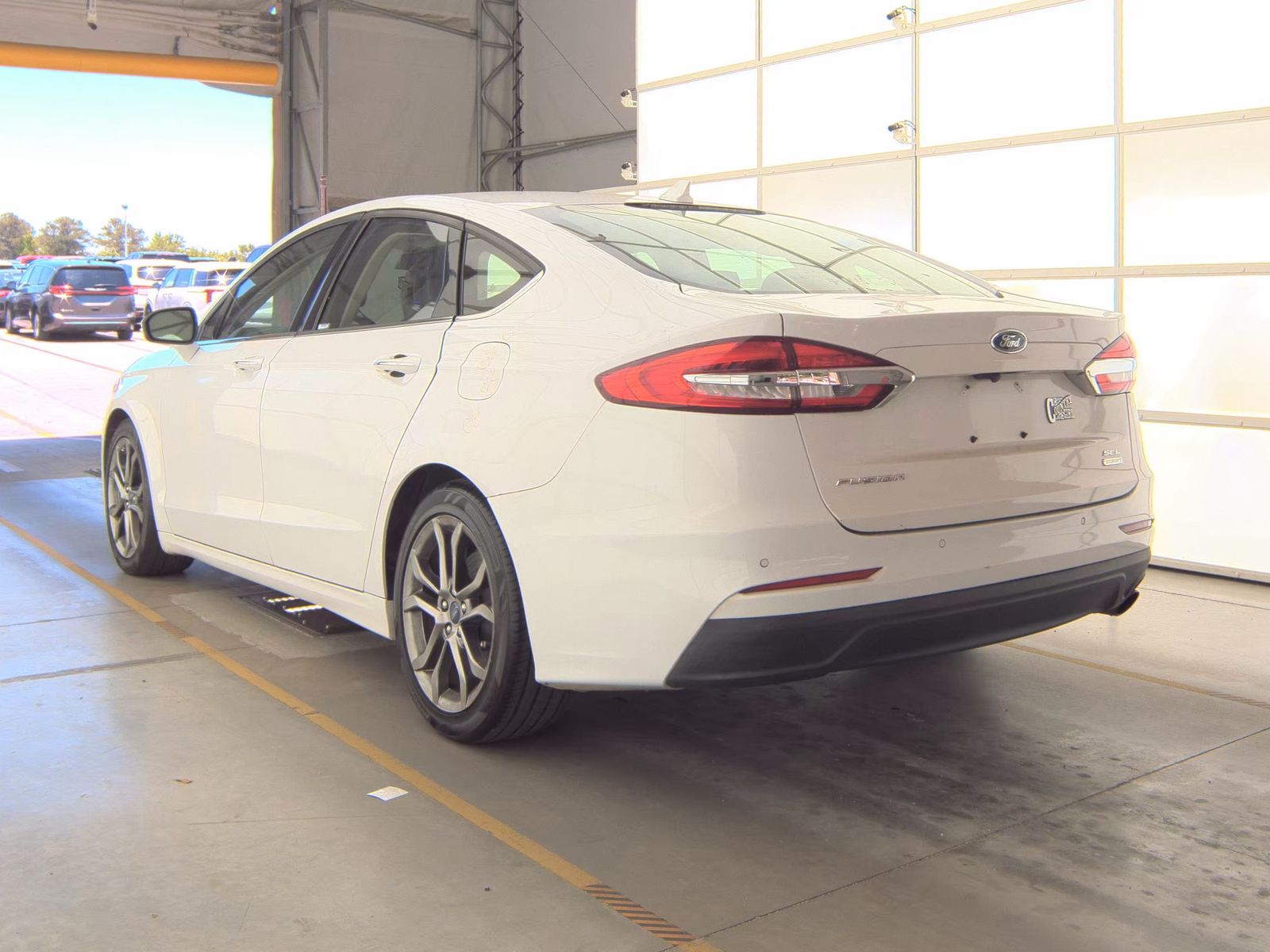 FORD FUSION - 9