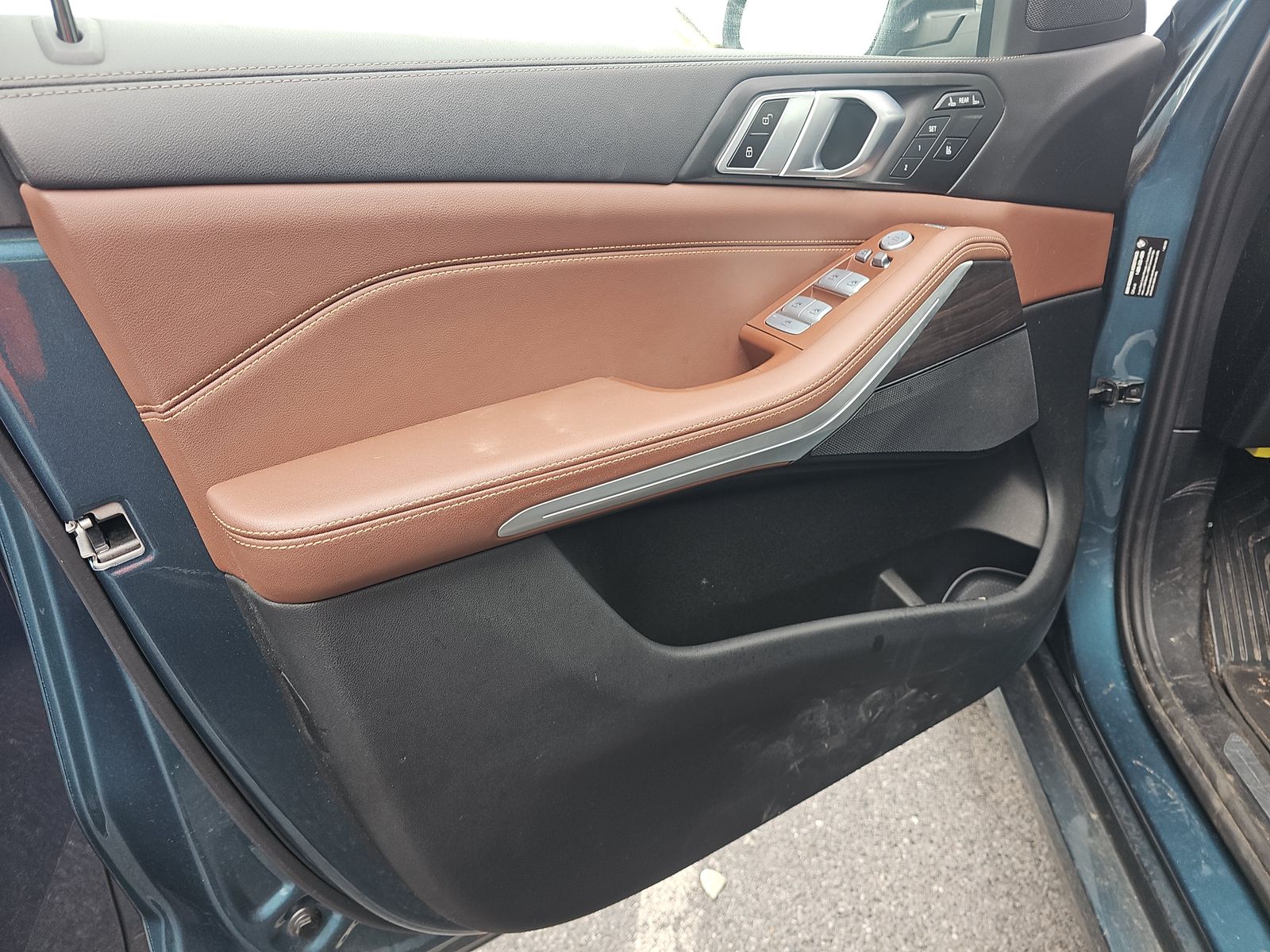2024 BMW X7 xDrive40i AWD
