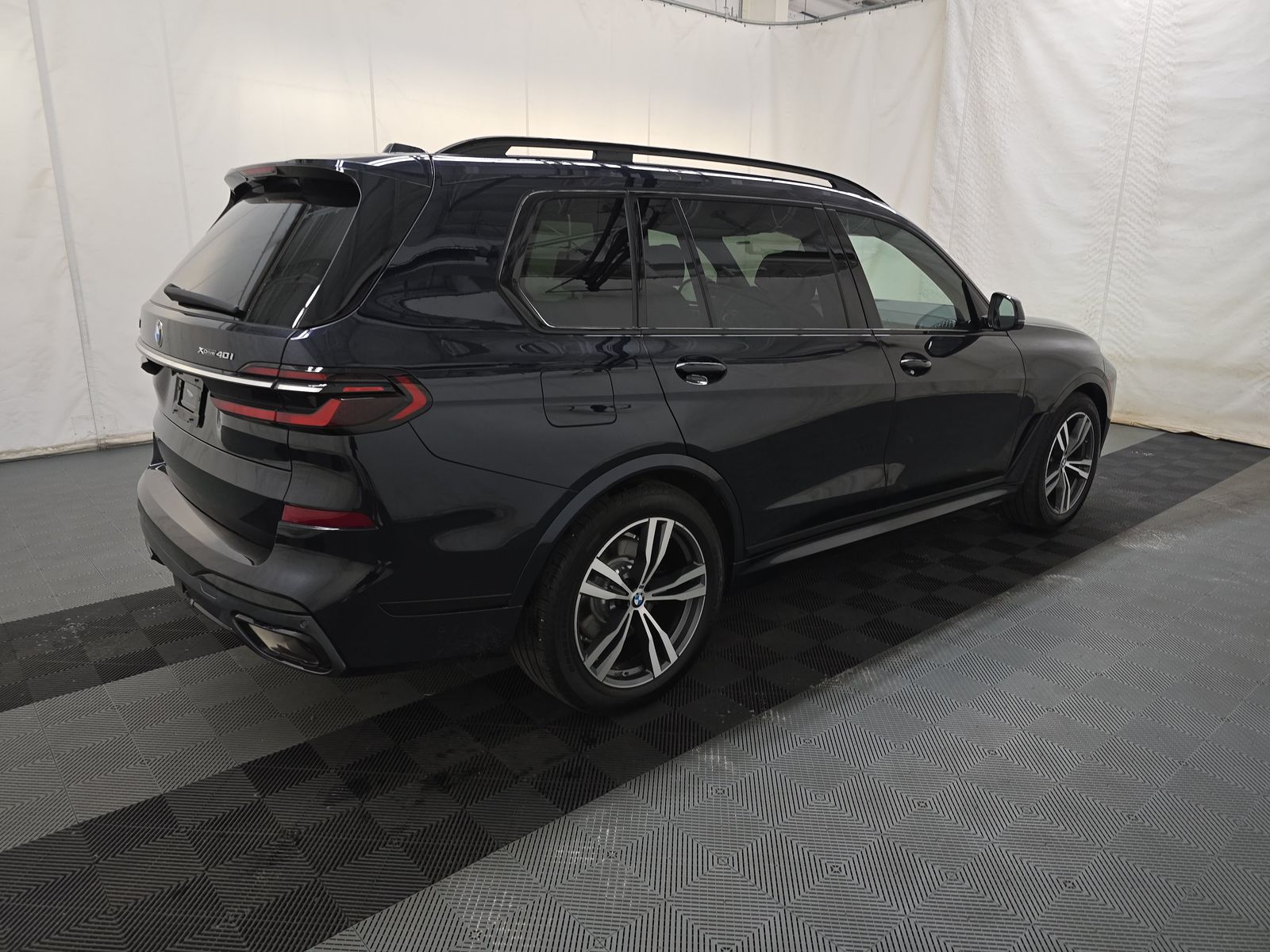 2023 BMW X7 xDrive40i AWD