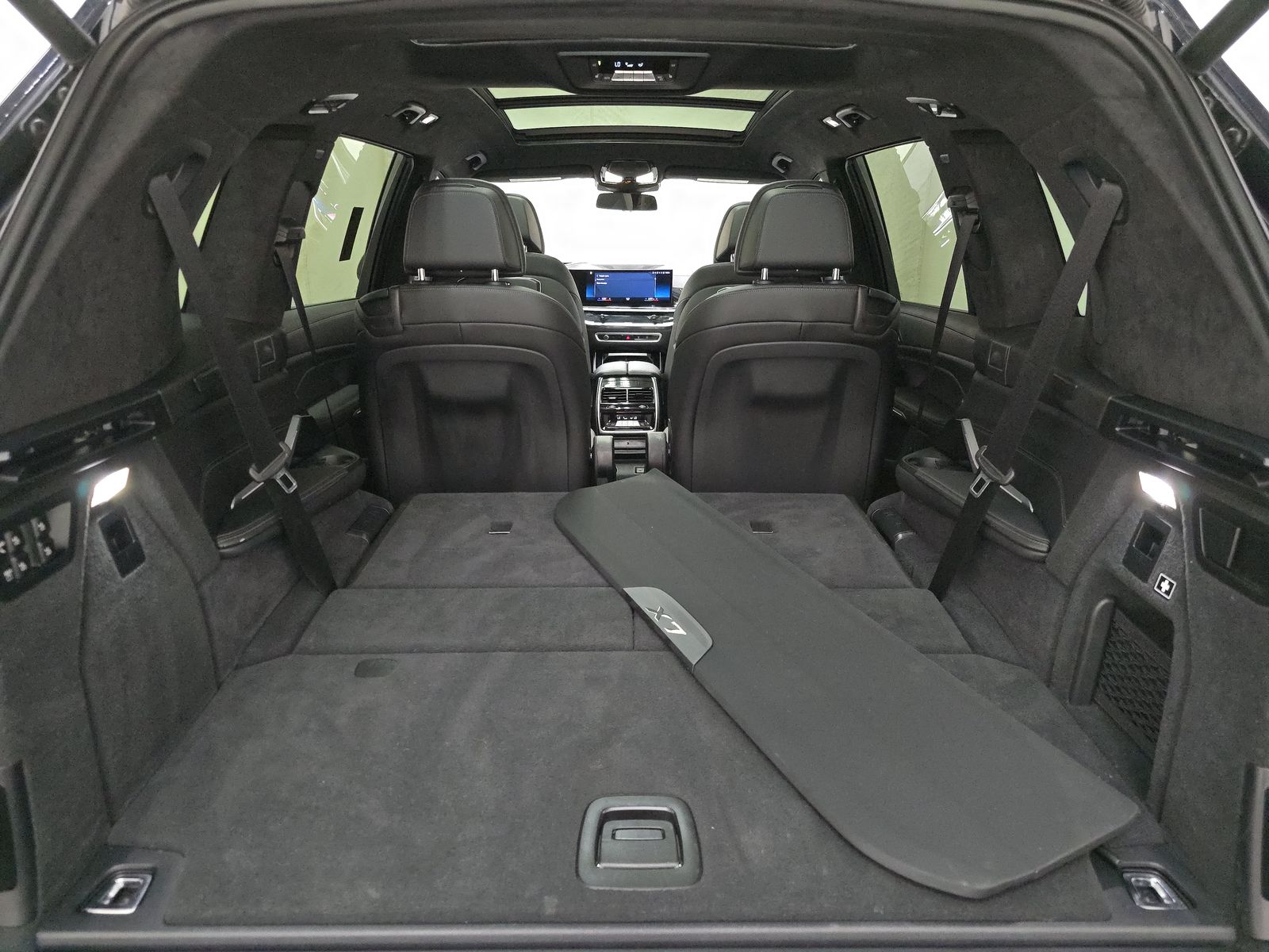 2023 BMW X7 xDrive40i AWD