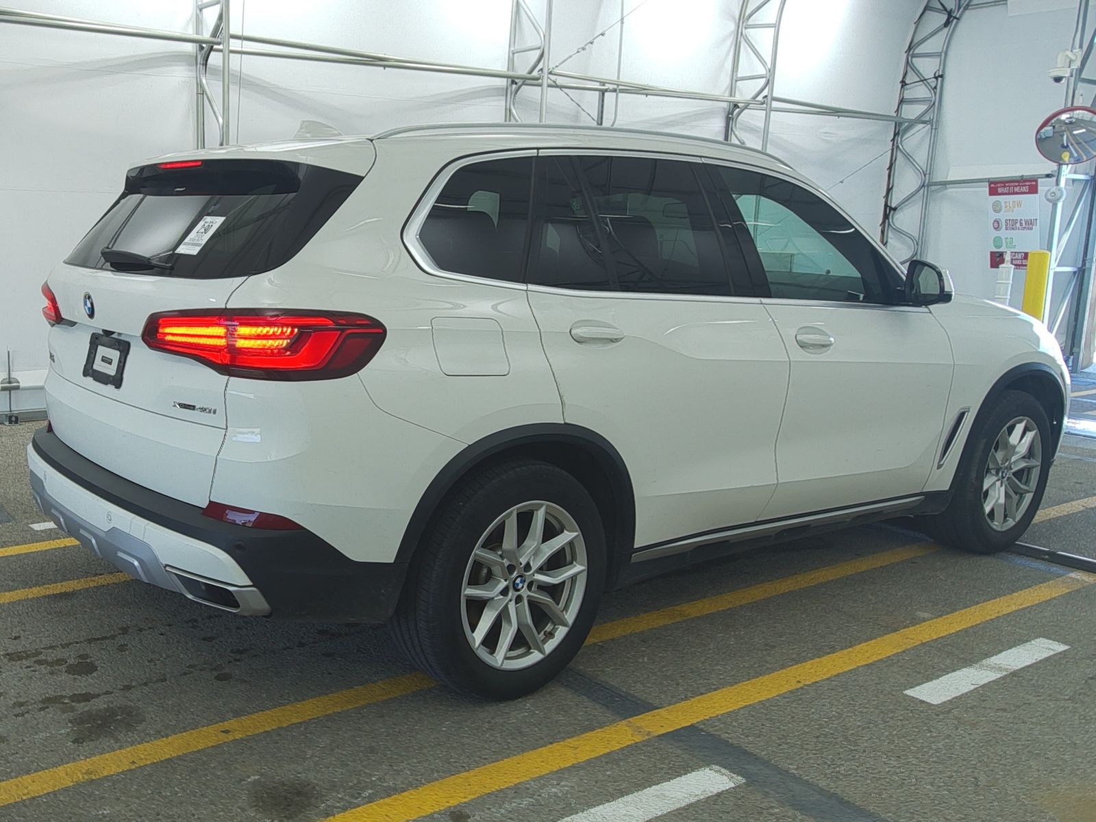 2020 BMW X5 xDrive40i AWD