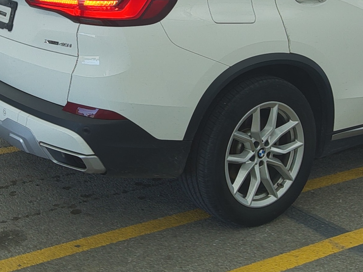 2020 BMW X5 xDrive40i AWD