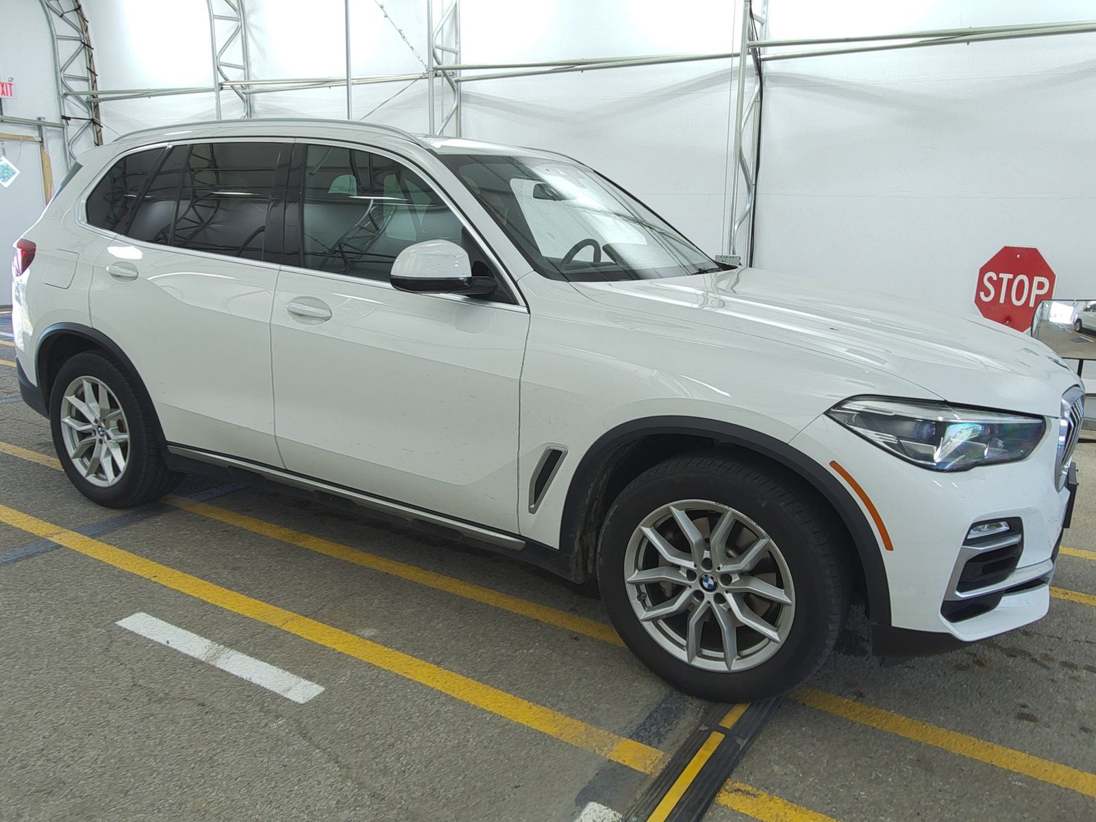 2020 BMW X5 xDrive40i AWD