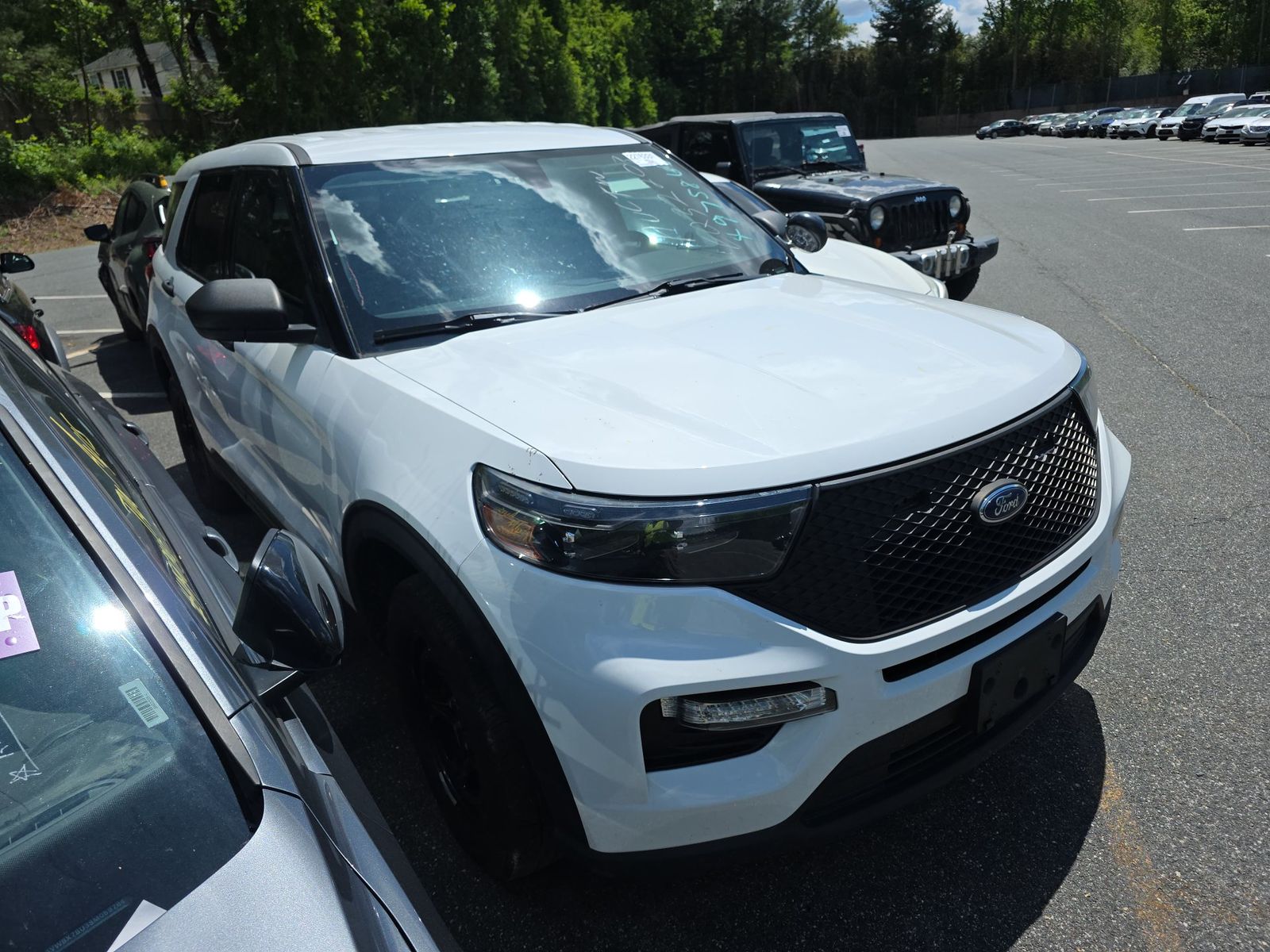 FORD EXPLORER - 4