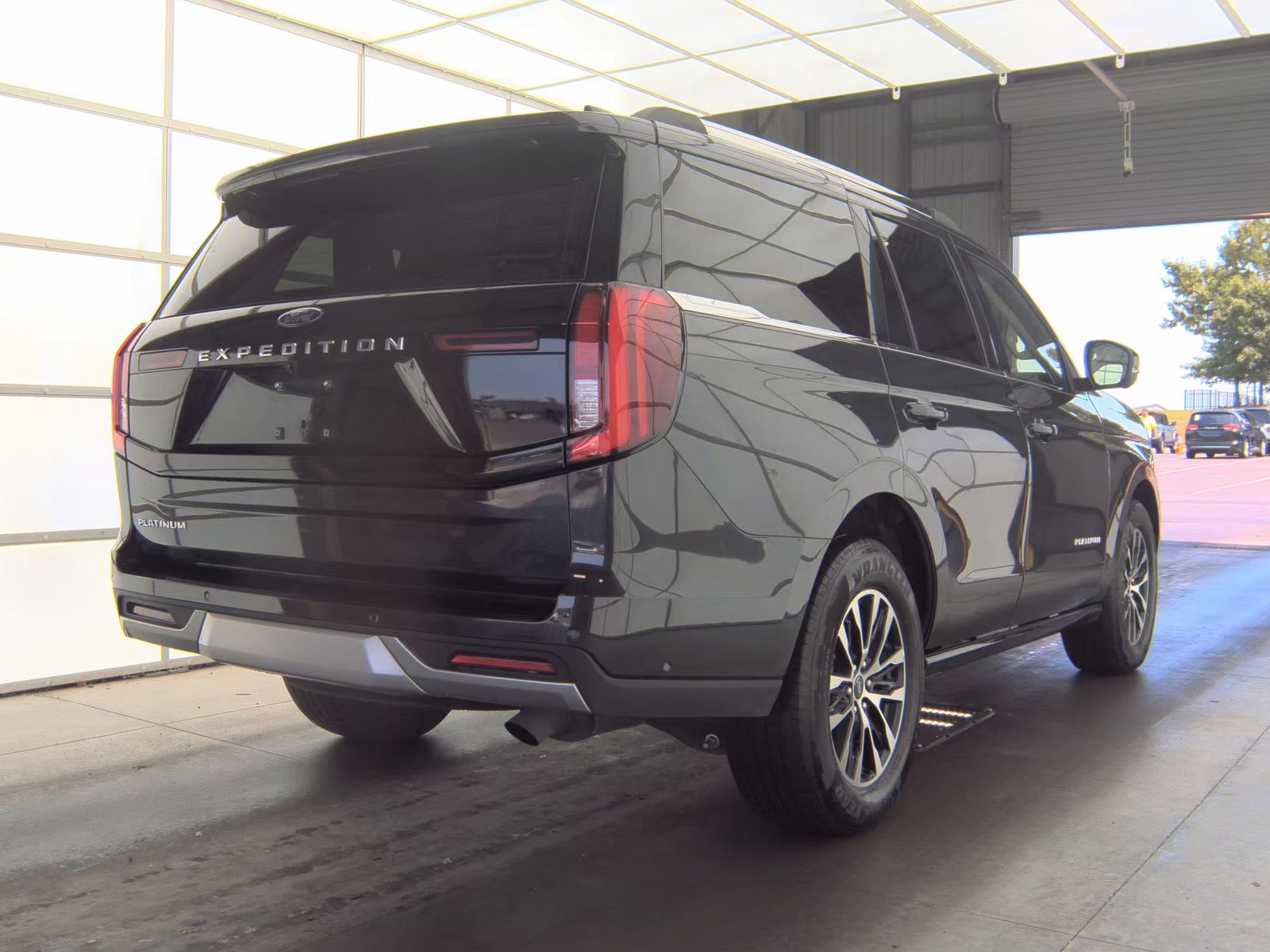 FORD EXPEDITION - 6