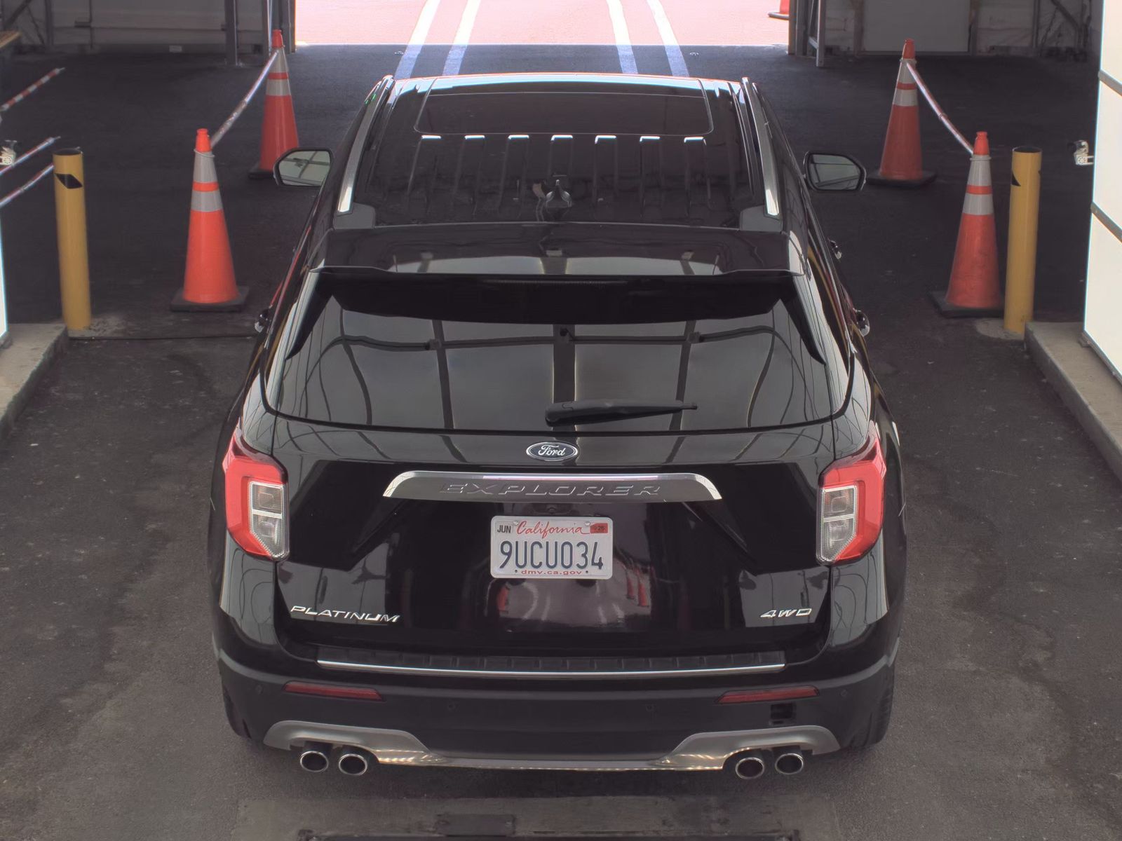 FORD EXPLORER - 7