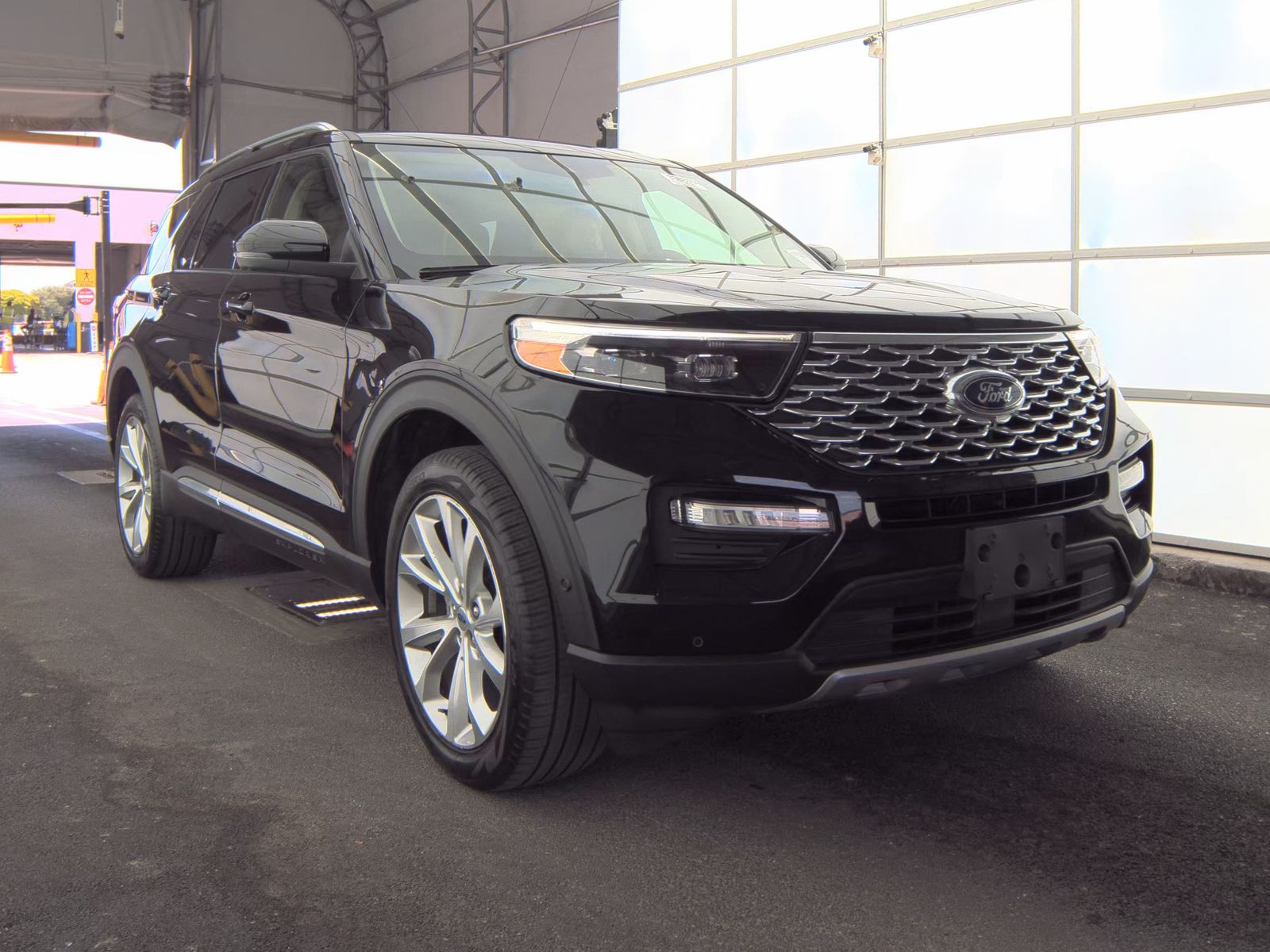 FORD EXPLORER - 5