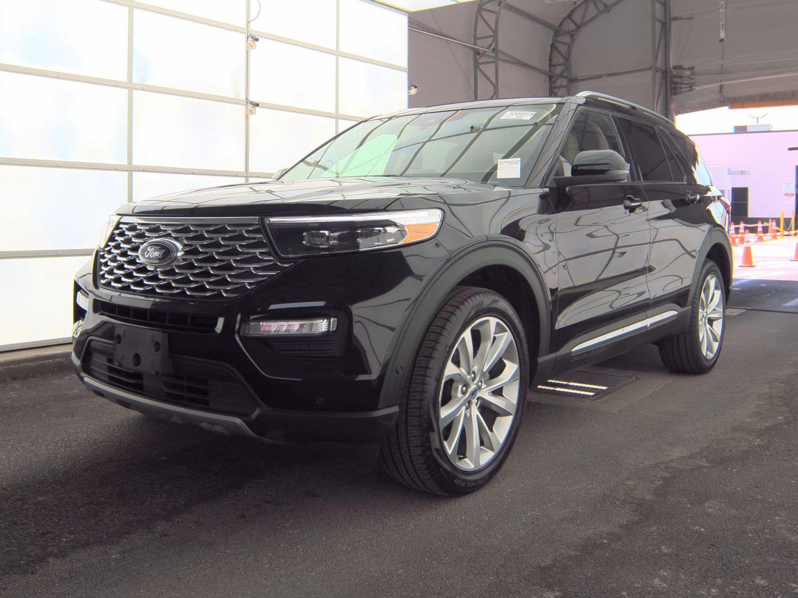 FORD EXPLORER - 1